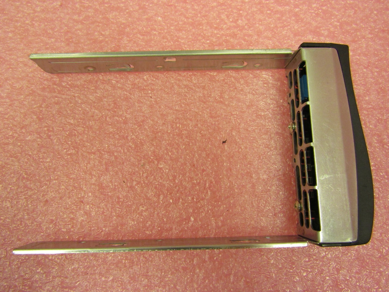 01-SC81302-XX00C004 Super Micro Computer 01-sc81302-xx00c004 Hard Dri