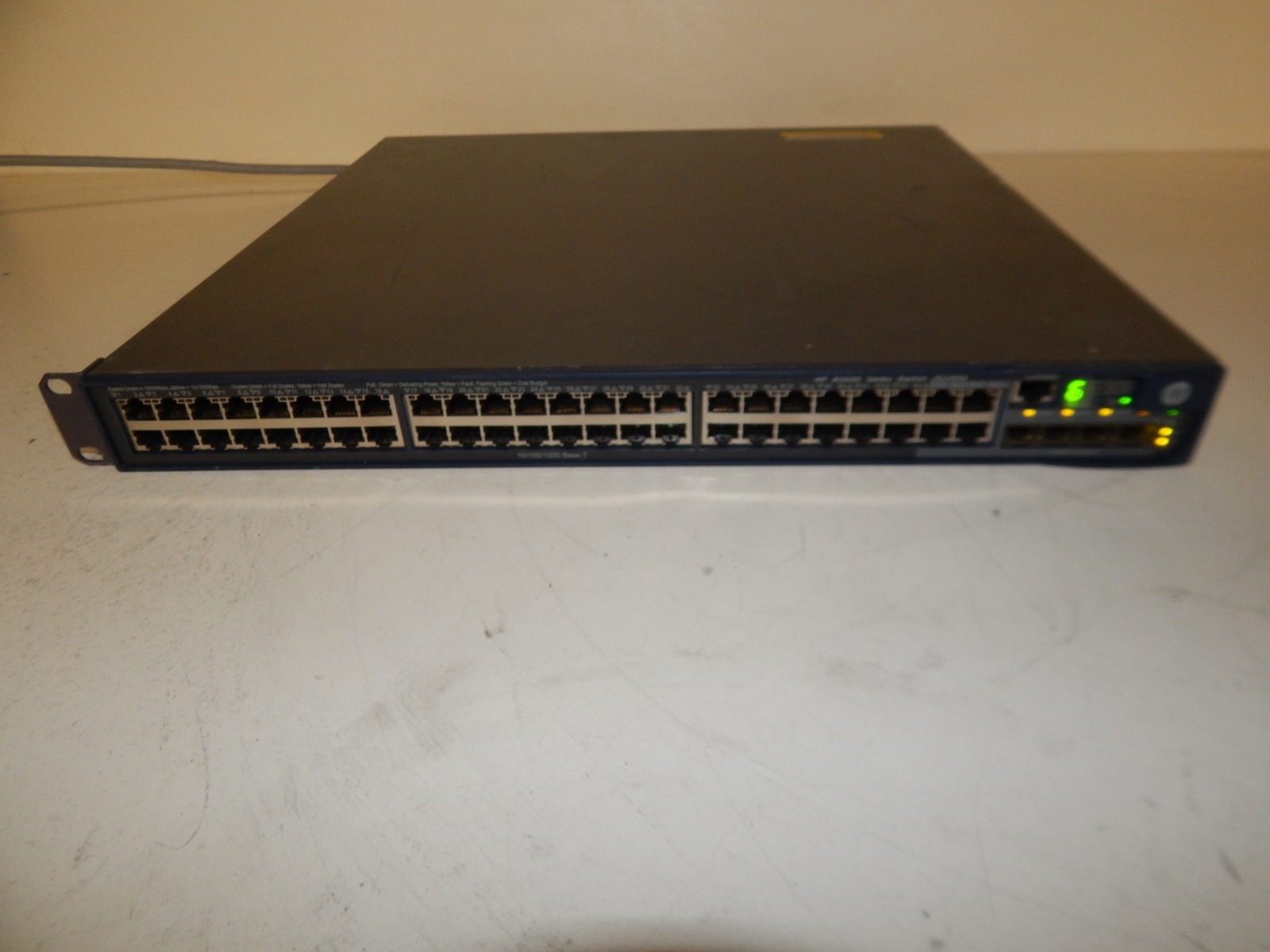 HP A5500-48G-POE JG240A 48-Port Gigabit Ethernet Switch   (MHJ20)