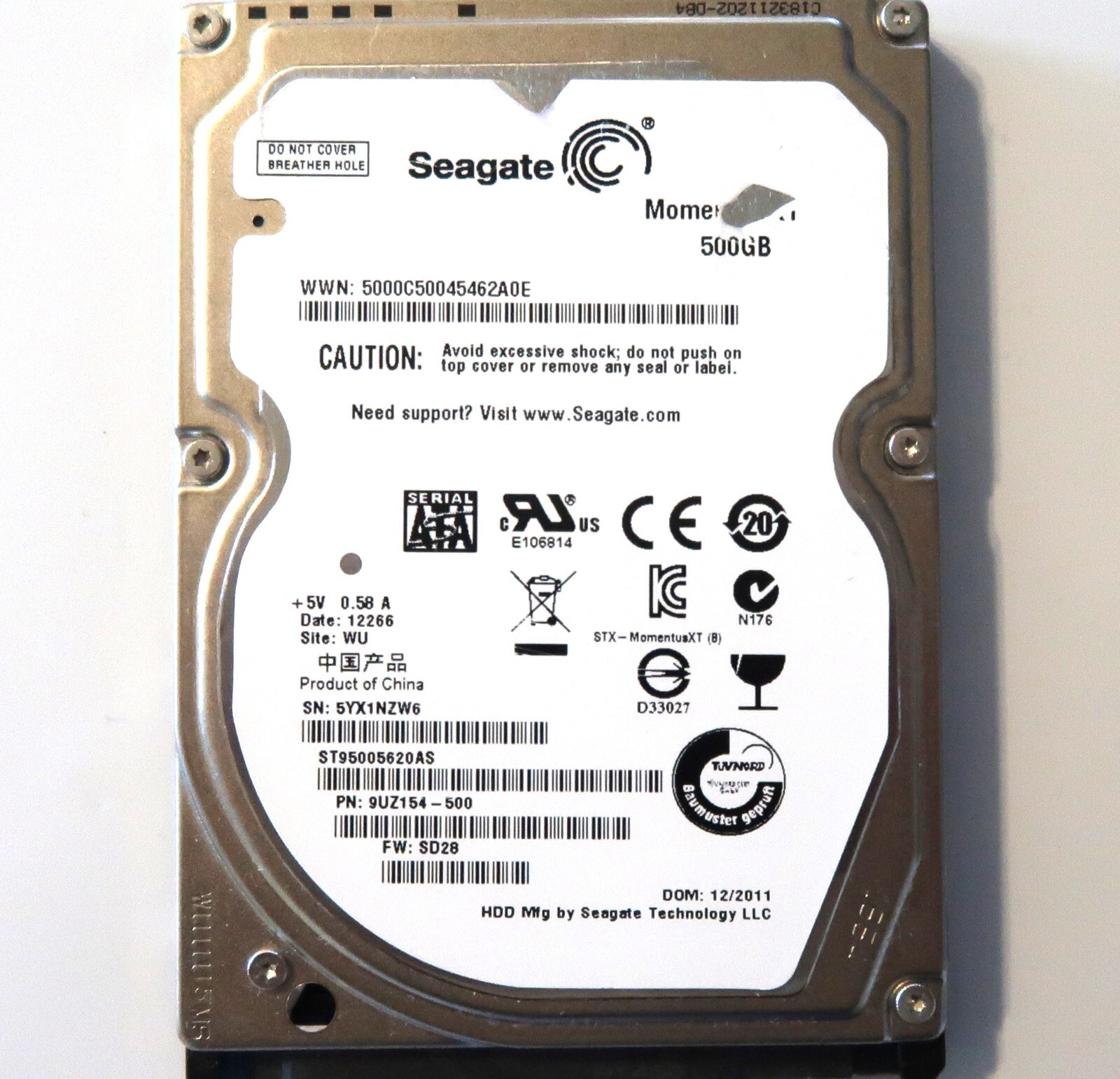 Seagate ST95005620AS 9UZ154-500 China SD28 WU 500gb 2.5" Sata HDD (5YX) 12/2011