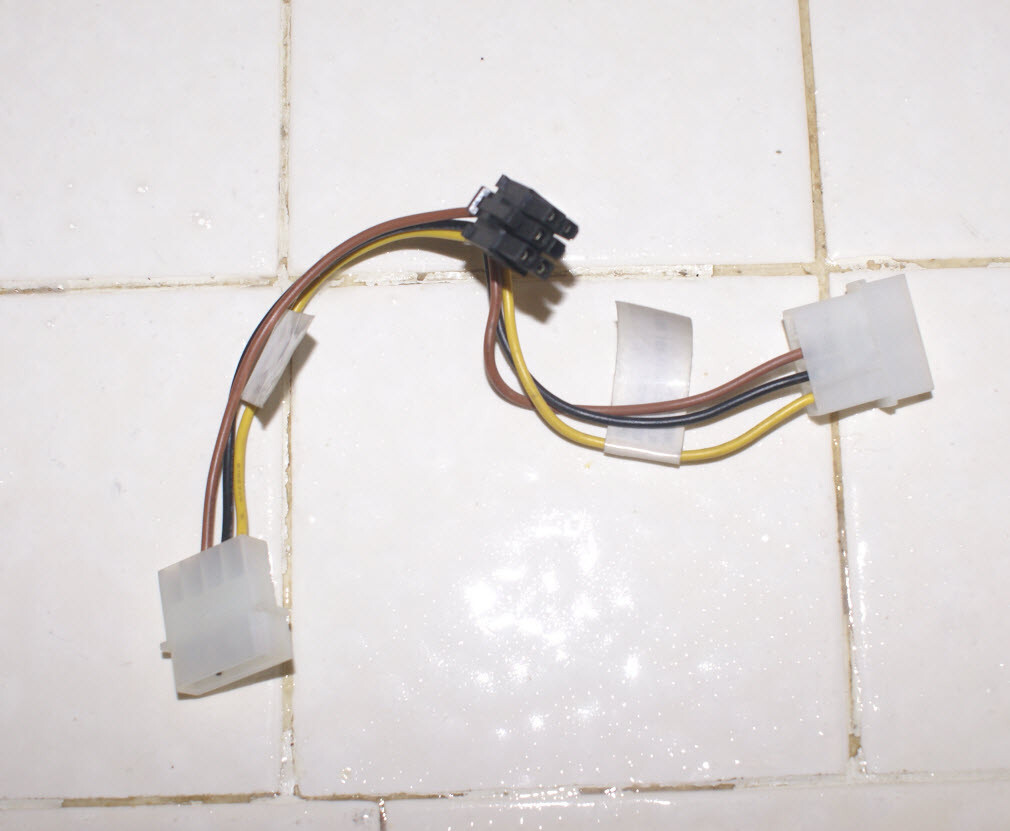 4-pin female/4-pin female to 6-pin male adapter