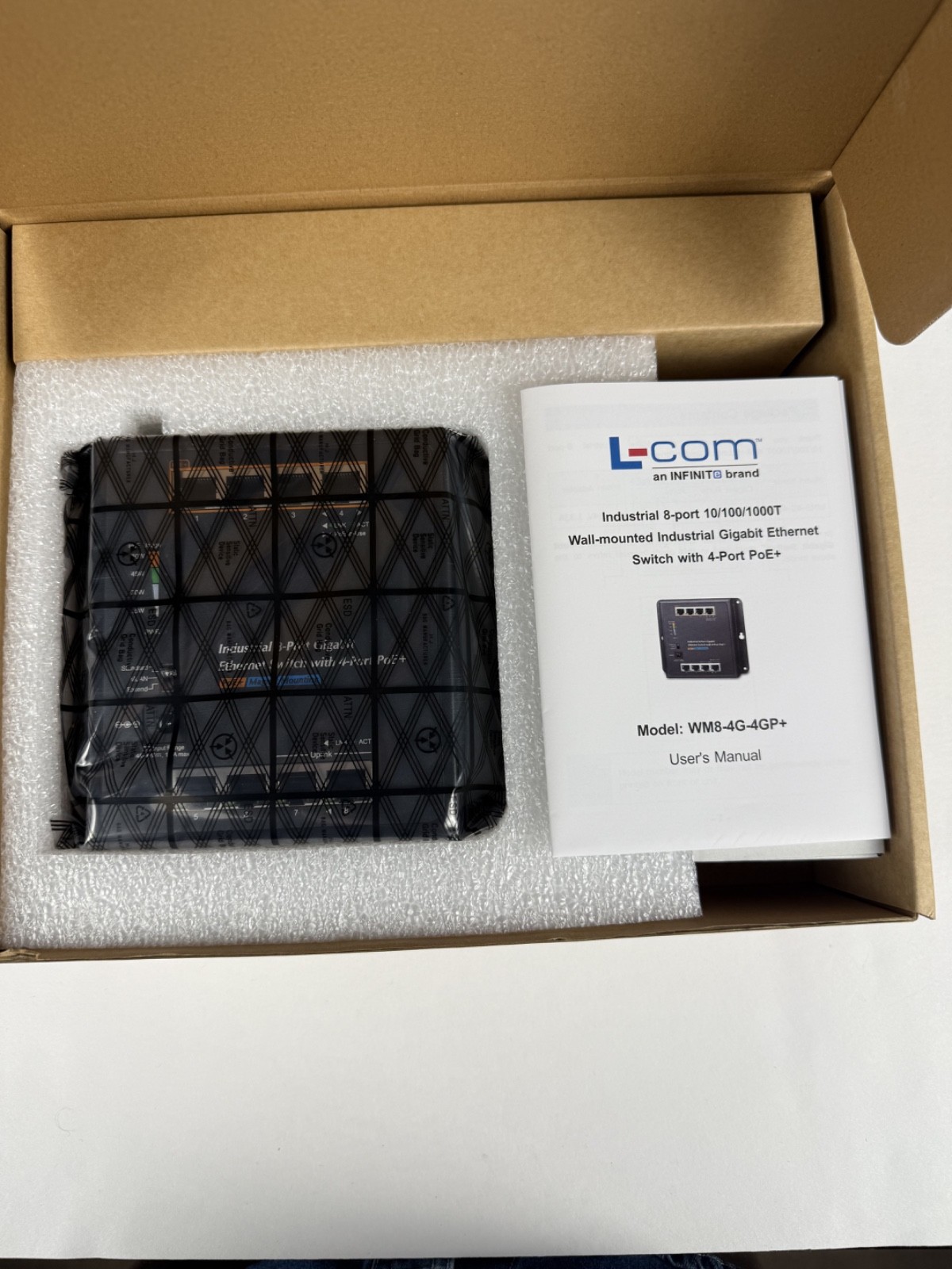 L-com WM8-4G-4GP+ Industrial 8-Port Gigabit PoE+ Switch 4 PoE Ports 60W