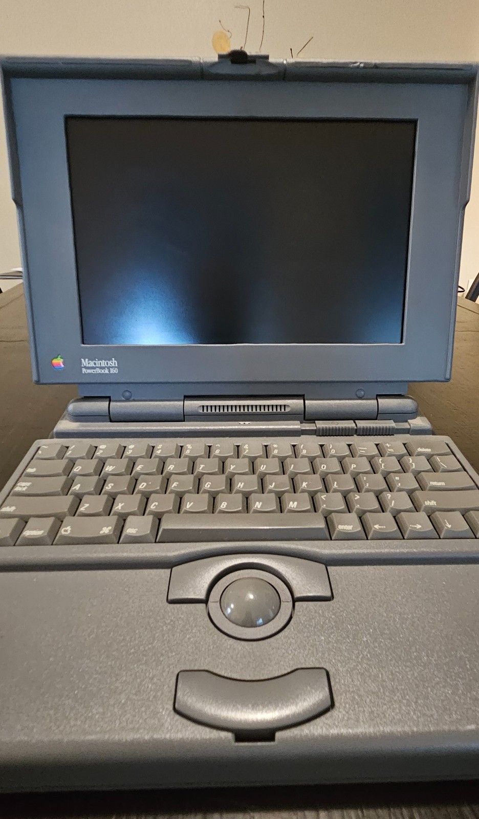 Vintage Apple Macintosh PowerBook 160 laptop