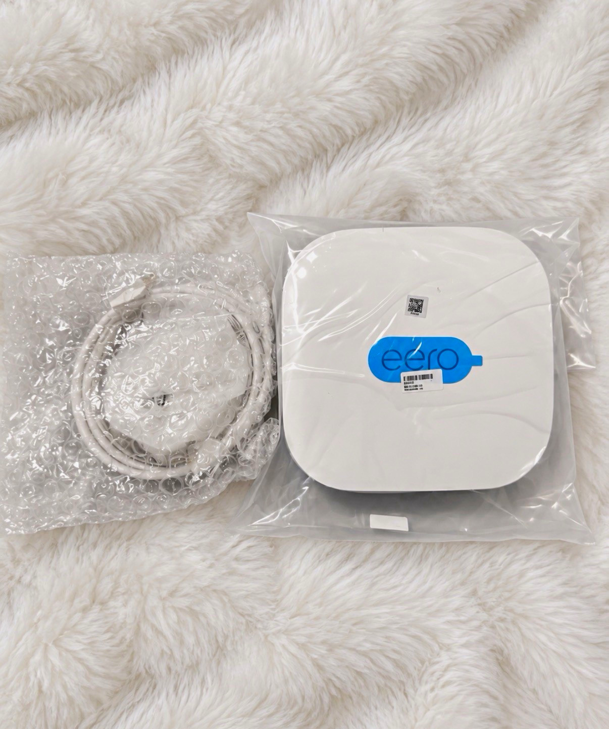 Eero Pro 6E Mesh Wi‑Fi Wireless Router Up to 6 Gbps White