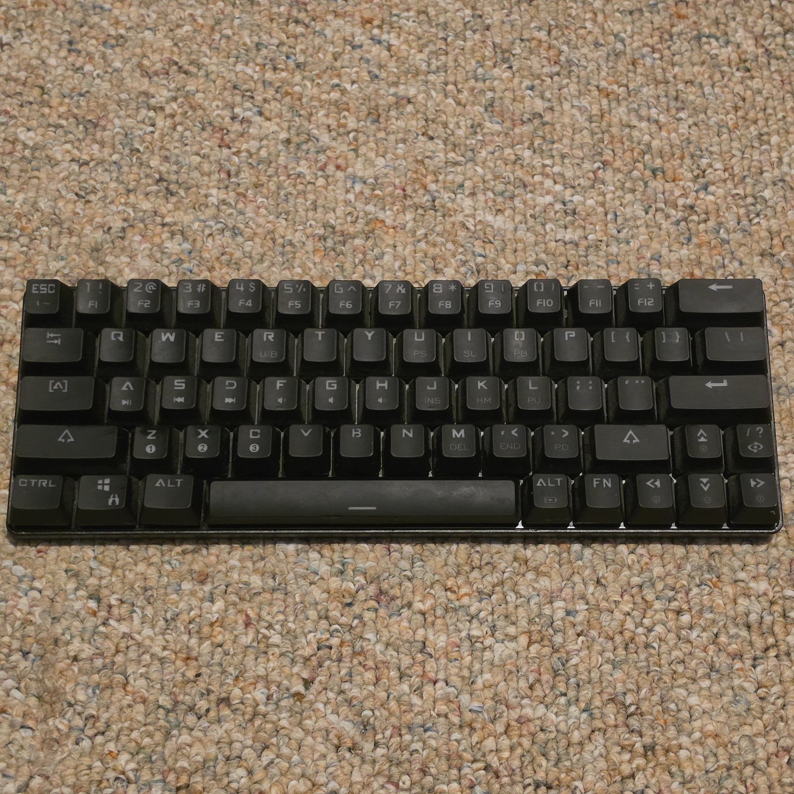 Dierya DK63 60% Wireless Mechanical Keyboard (Blue Switches) Bluetooth RGB