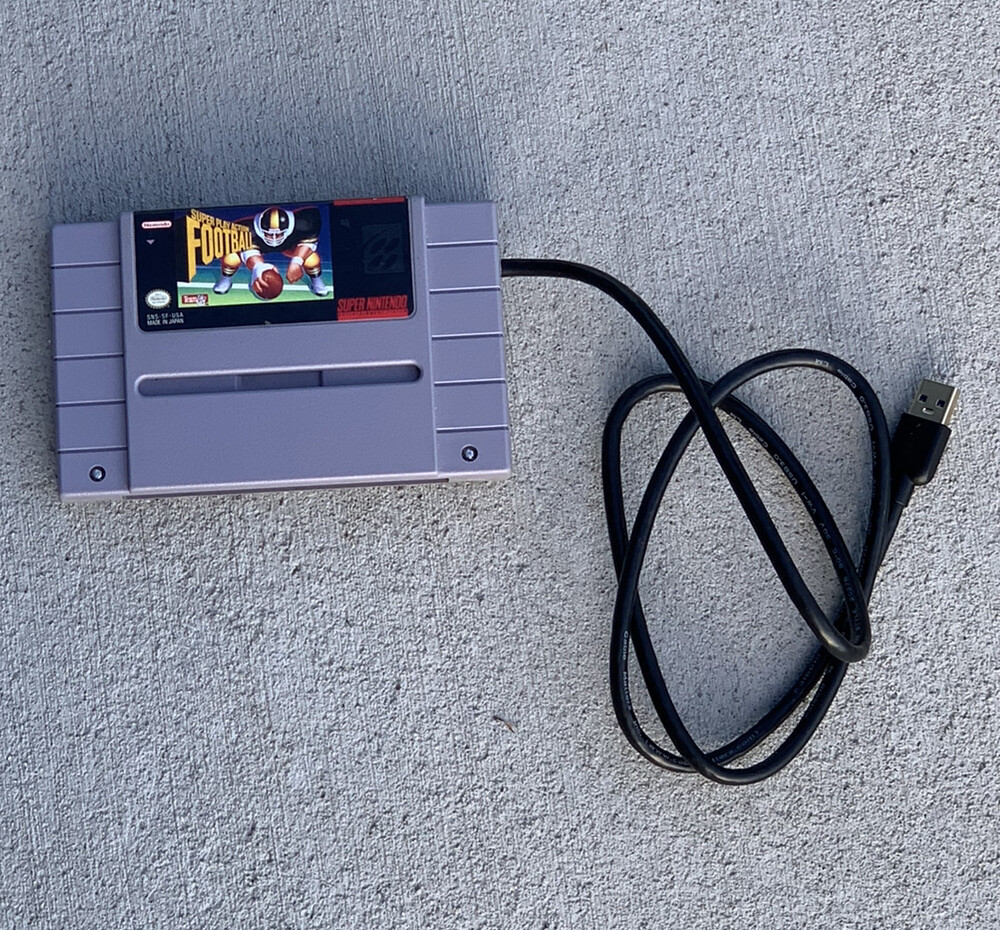 Brand New 128 GB USB 3.1 SanDisk External HD - Super Play Action Football SNES