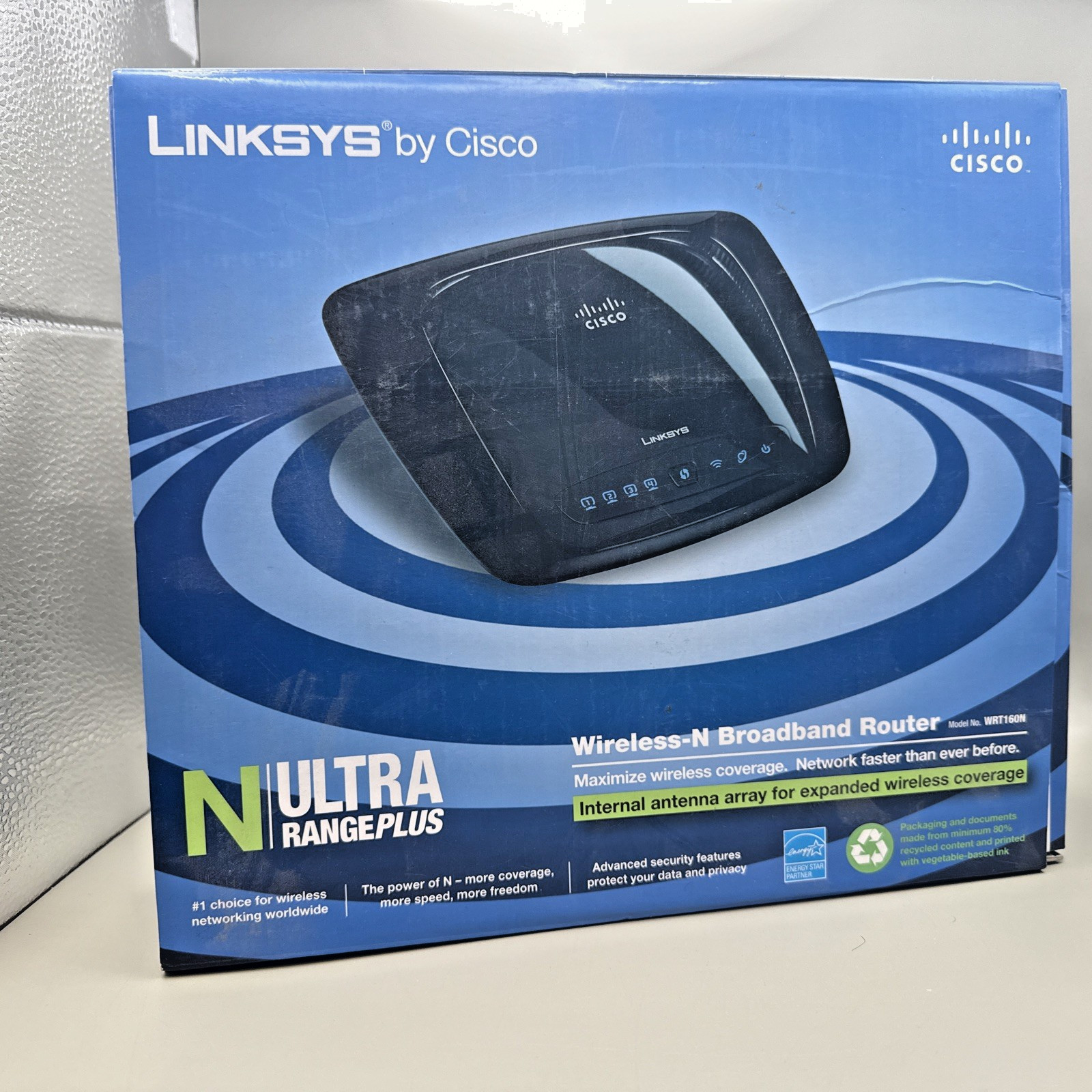 CISCO LINKSYS Ultra Range Plus WRT160N Wireless N Broadband Router 