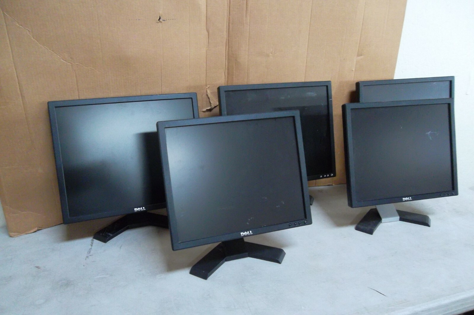LOT-10 Dell 19" Monitor VGA E190S E197FP E198FP E196FP CN078 WH319 H329N F779N