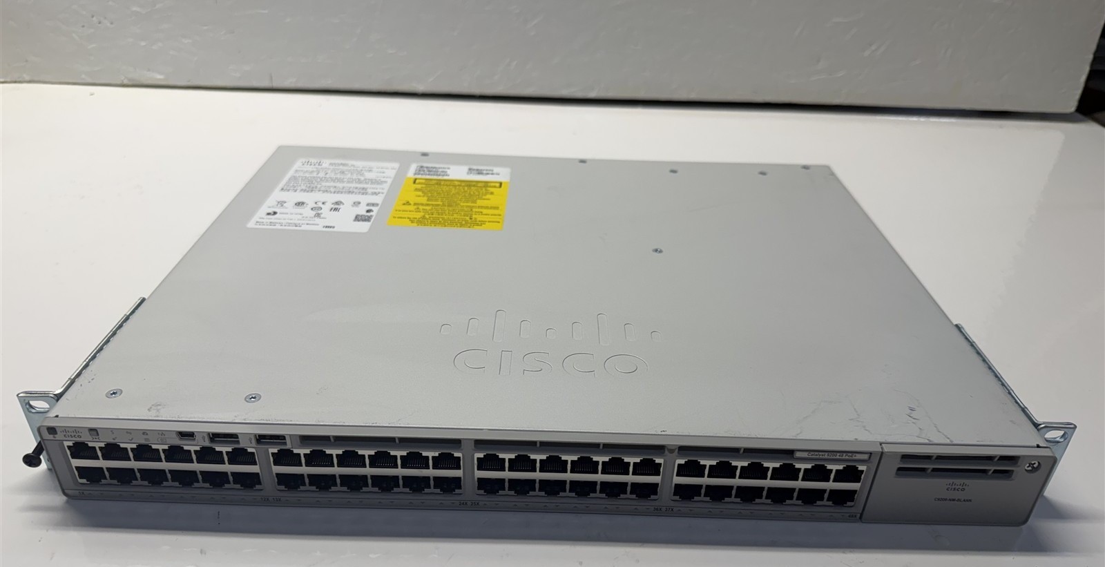 Cisco Catalyst C9200 C9200-48P-E 48 Port PoE+ Switch