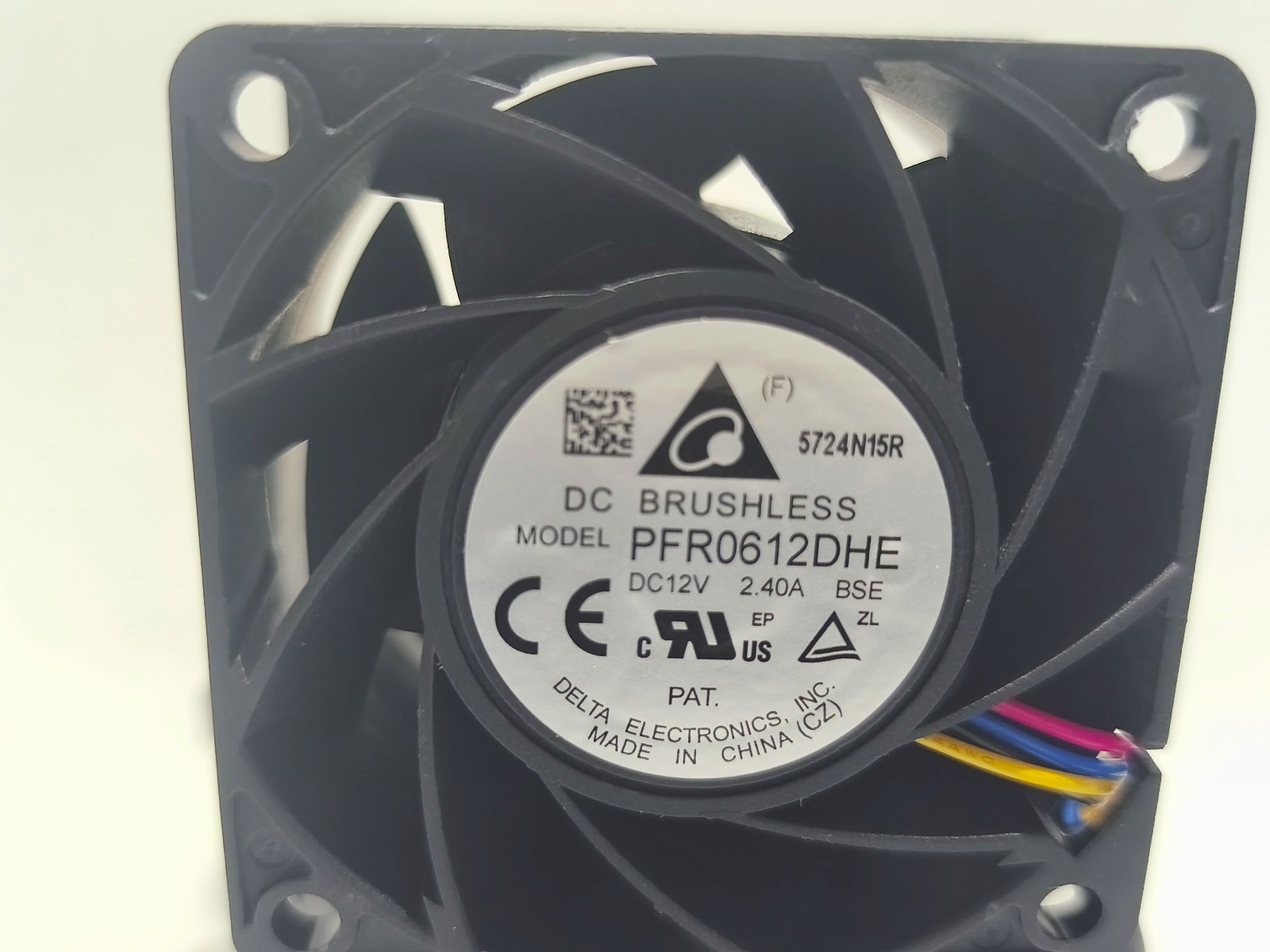 ventilador Delta Electronics PFR0612DHE es un modelo sin escobillas