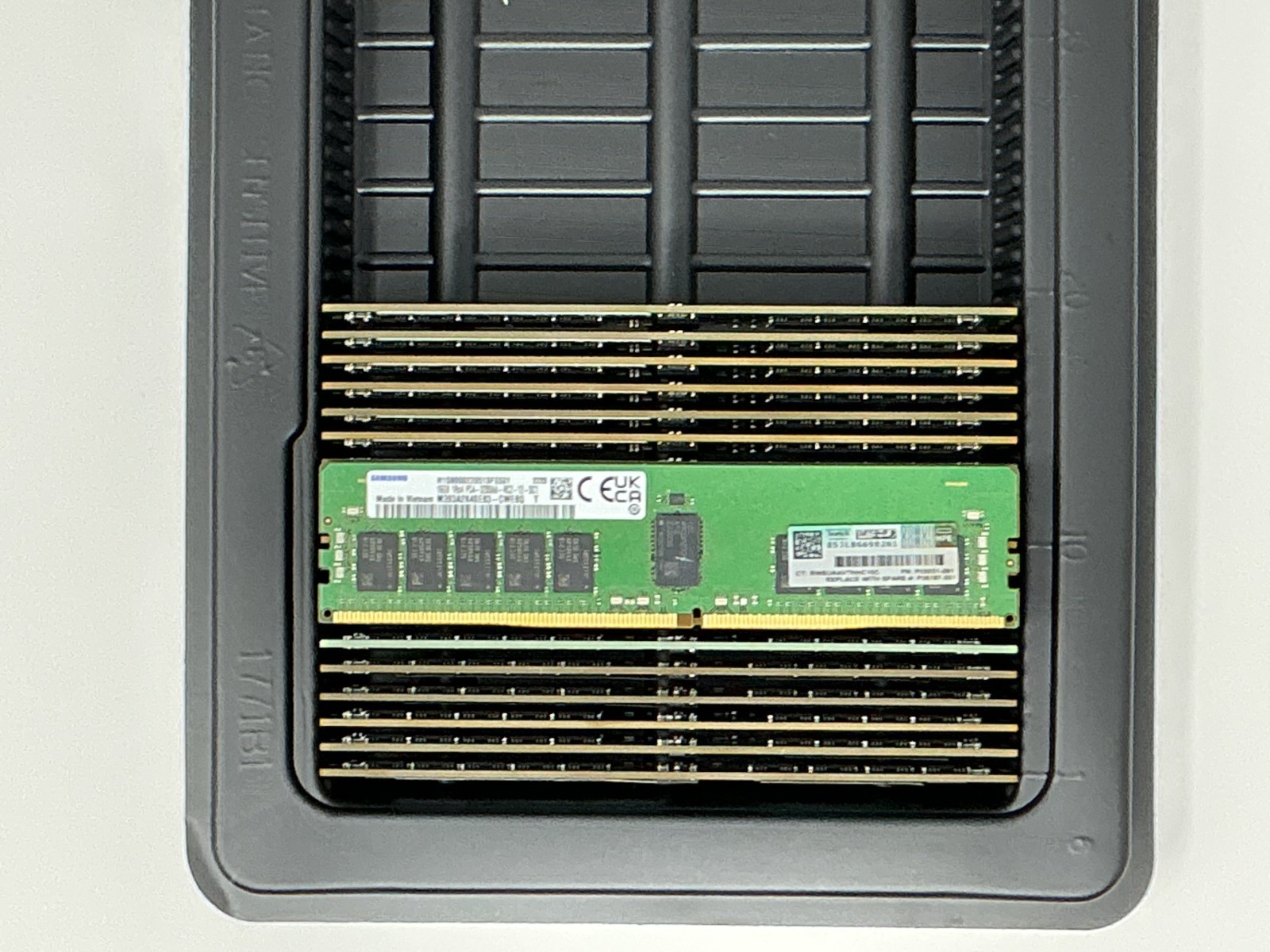 P03051-091 HPE 16GB(1X16GB) 1Rx4 PC4-2933Y-R MEMORY P06187-001 P00920-B21