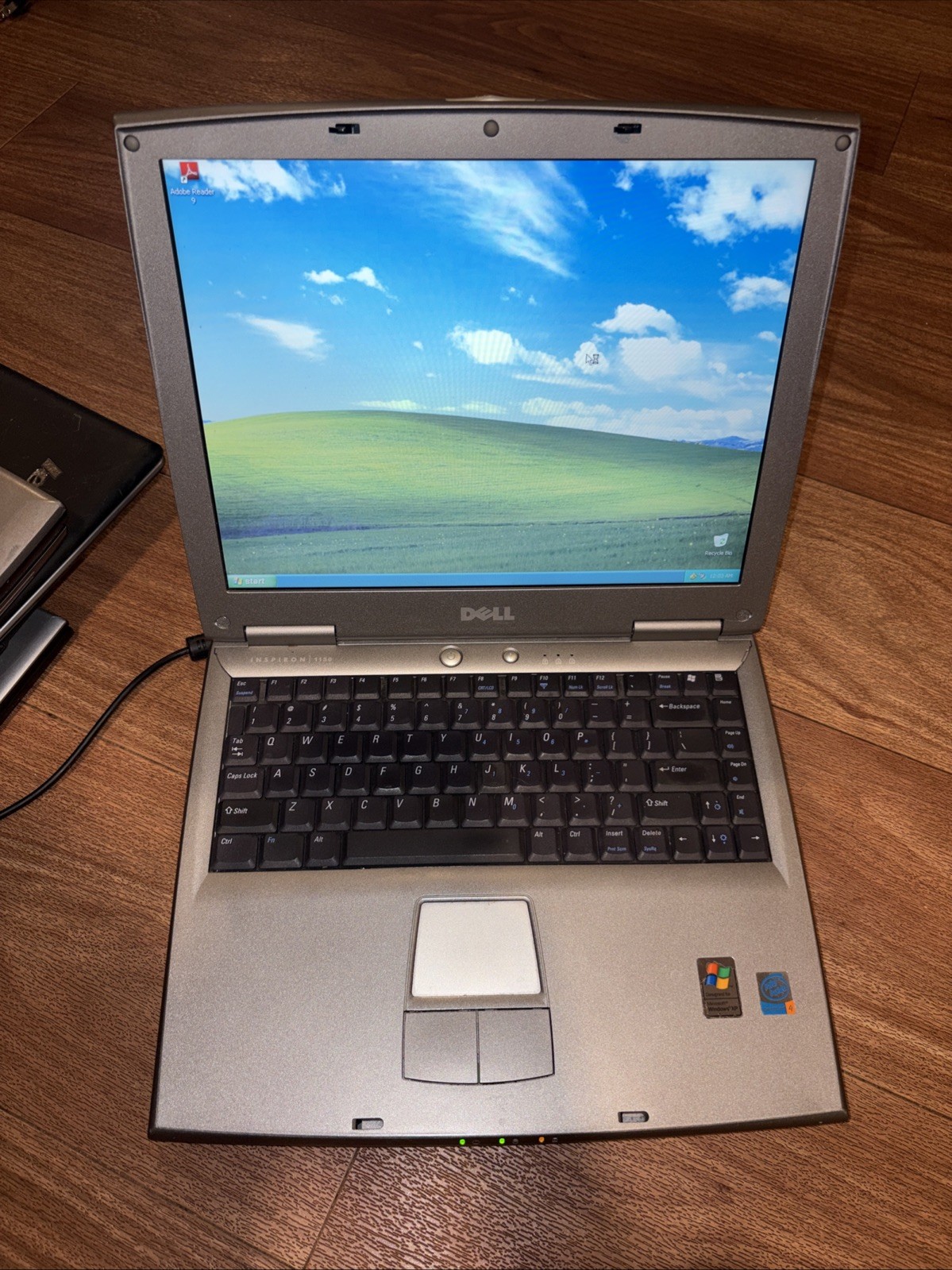 Dell Inspiron 1150 14" - Pentium 4 2.80 Ghz, 256mb Ram, 30 GB hdd, Win XP