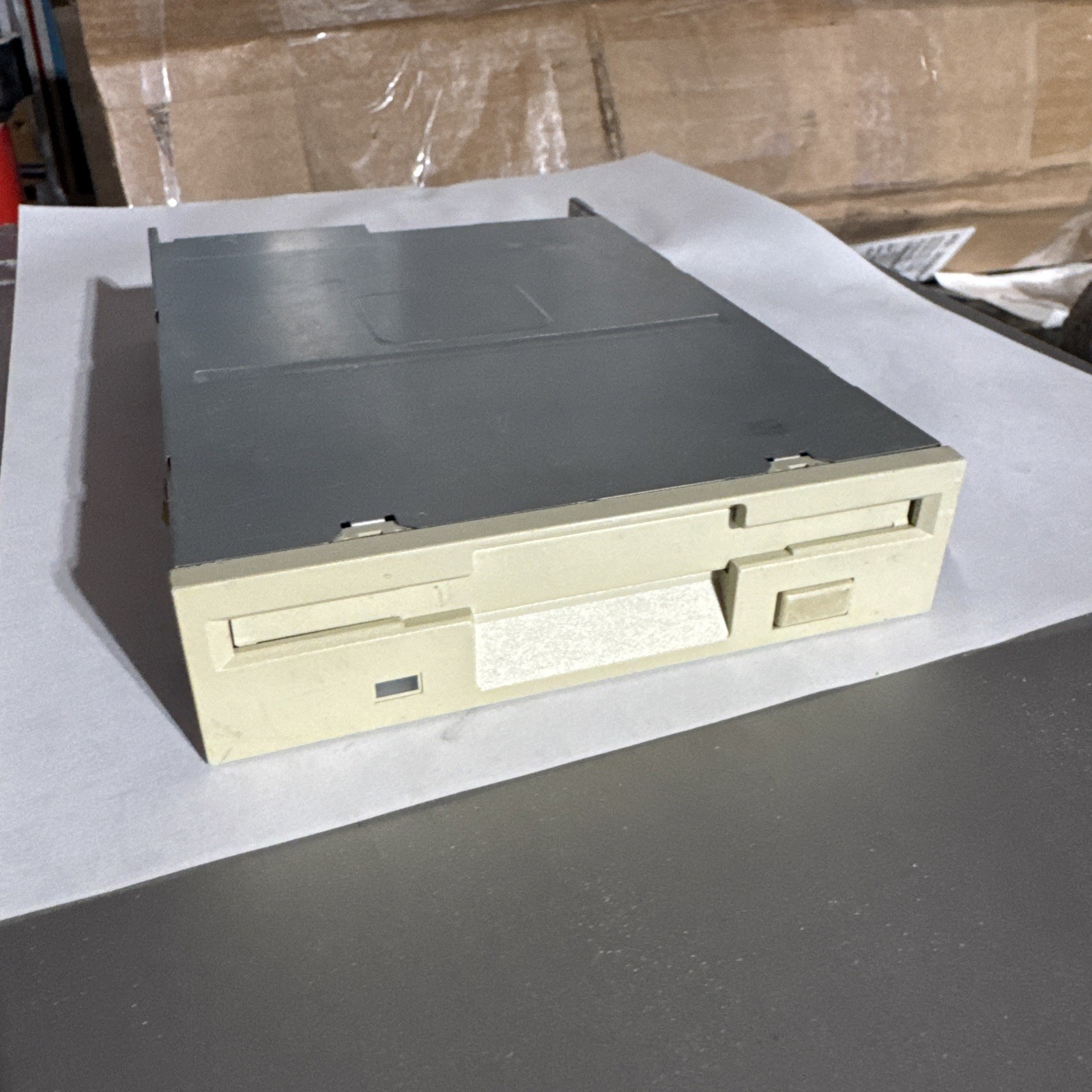 Vintage TEAC FD-235HF 3.5" 1.44MB Internal Floppy Drive 193077A2-91 - Beige