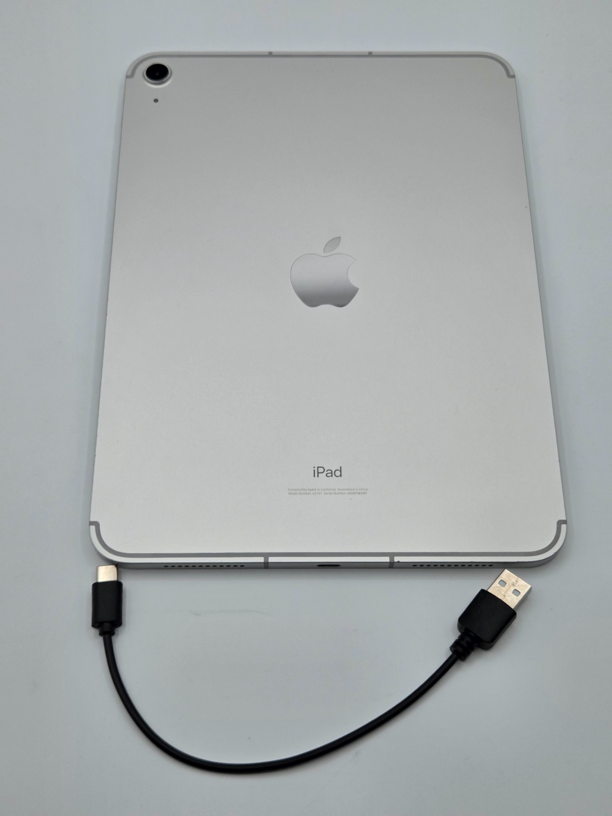 Apple iPad 10th Gen A2757 A14 Bionic 64GB Cellular Unlocked Silver FAST SHIP