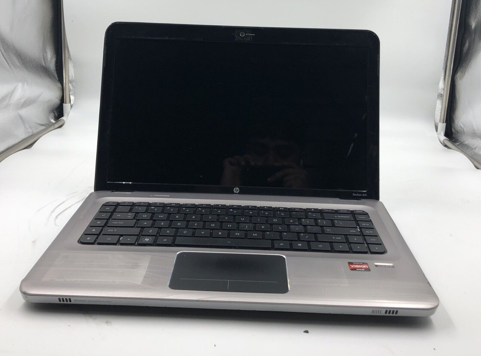 HP Pavilion DV6 AMD Phenom N620 2.8GHz 4GB RAM NO HDD/OS/Battery Dead Board PART