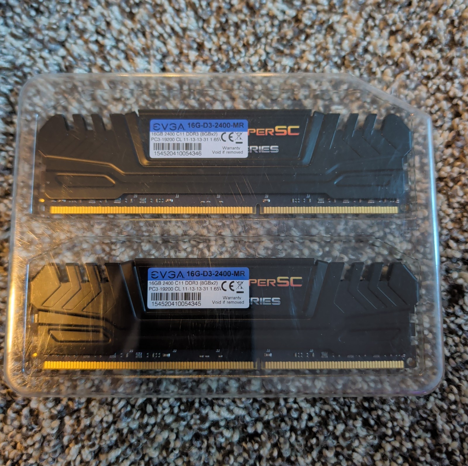 EVGA SuperSC DDR3 Series 16GB (2x8GB) 16G-D3-2400-MR Computer Memory