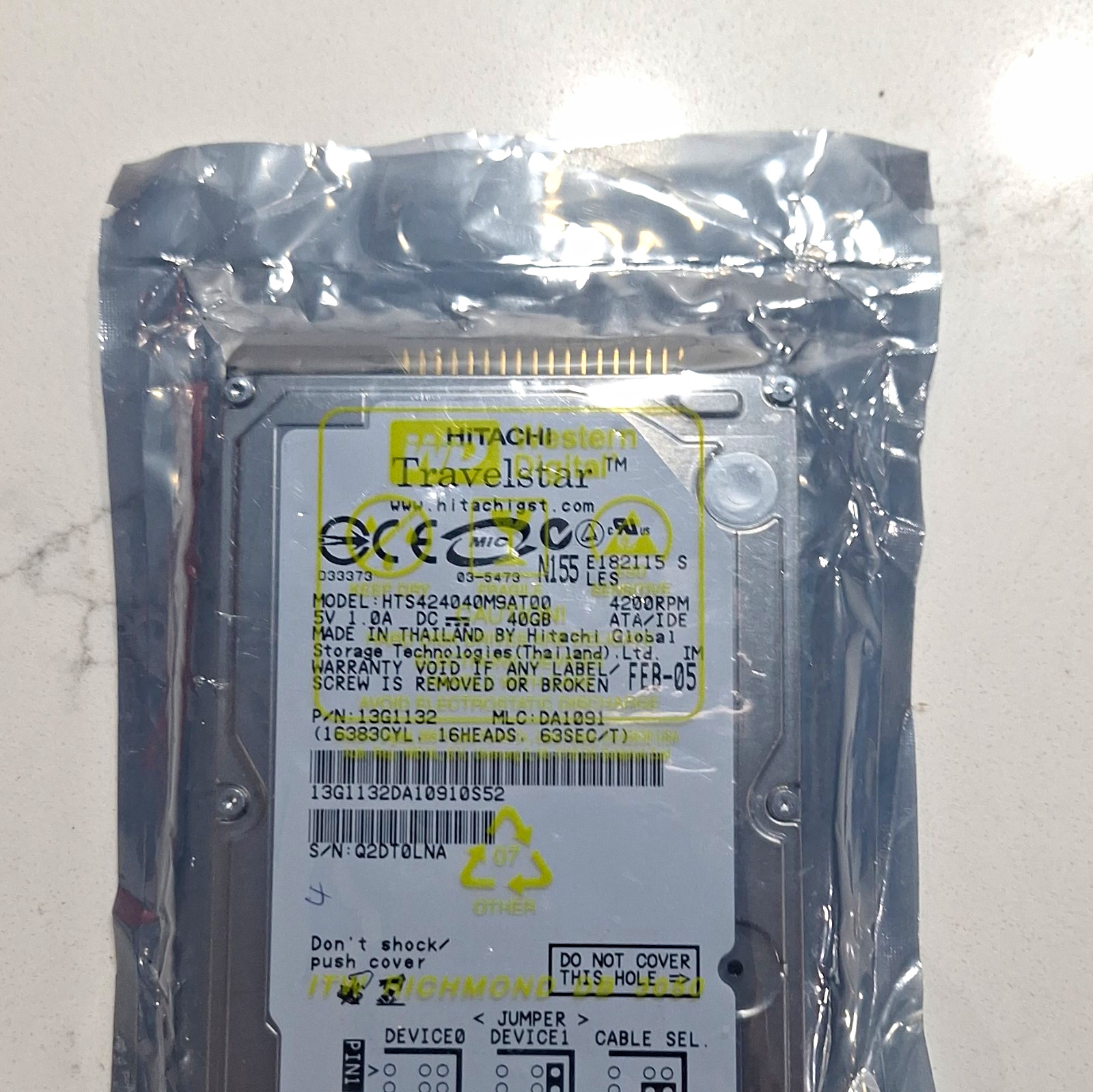 Hitachi Travelstar 40GB 2.5in ATA/IDE 4200RPM 2MB Internal HDD HTS424040M9AT00