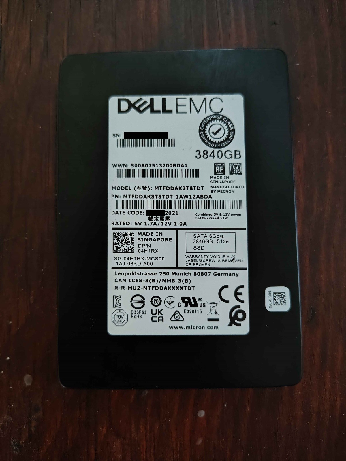 DELL EMC Micron 5300 Max 3.84TB Enterprise SATA SSD - MTFDDAK3T8TDT-1AW1ZABDA