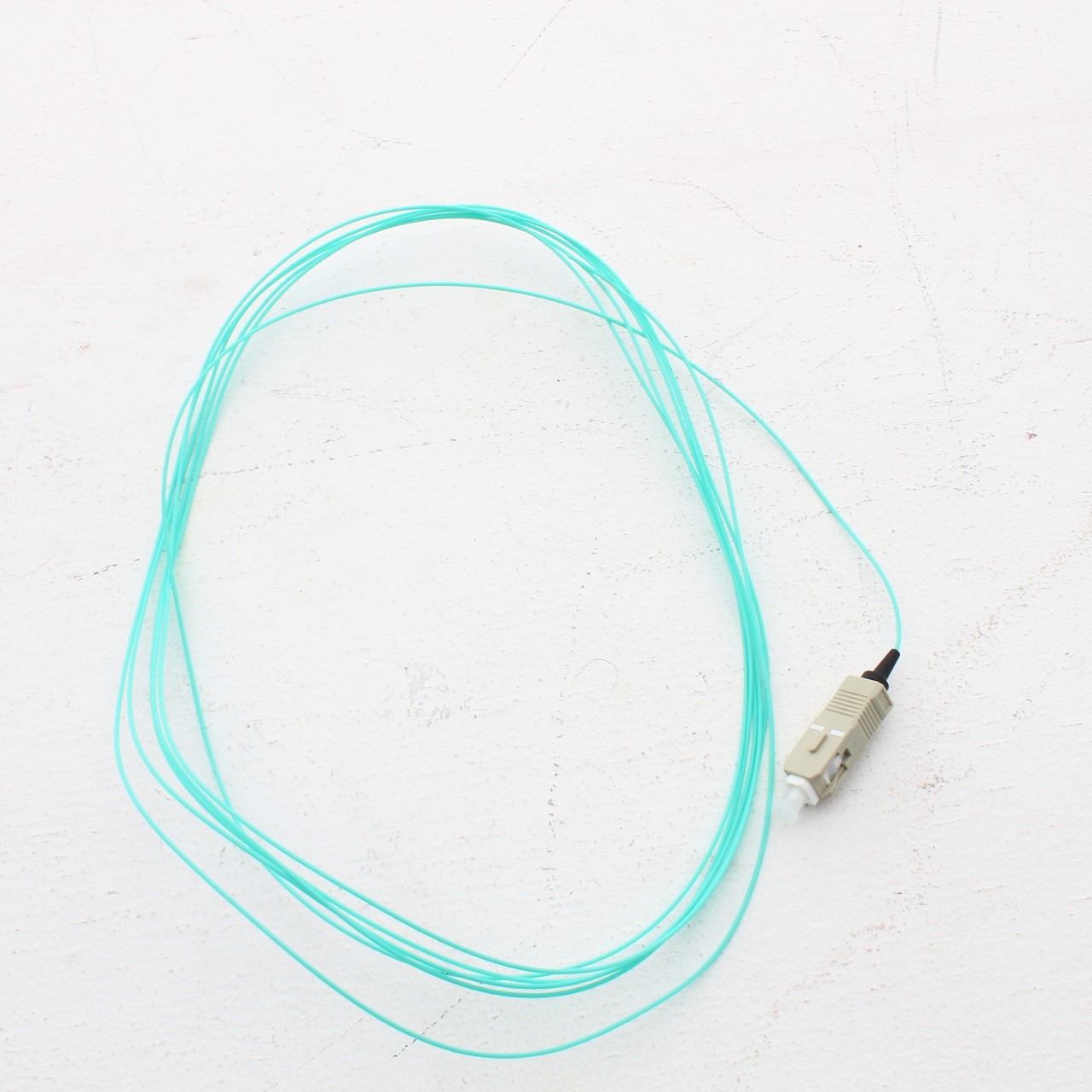 Hubbell Fiber Optic 1-Cable Pigtail Riser Multimode 900um SC OM4 3m FPSCF3MM