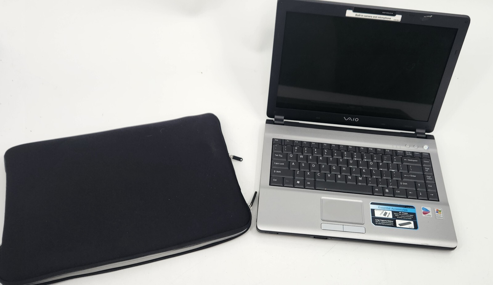 Sony VAIO PCG-7F1L Laptop Black Keyboard & Silver Body