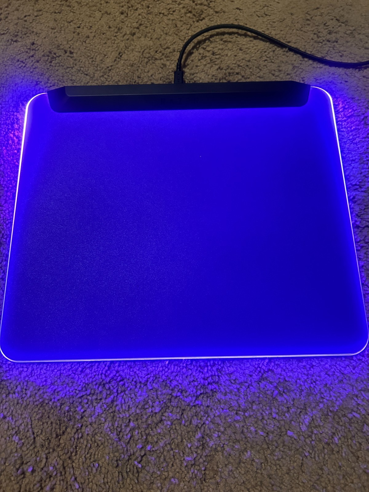Razer Firefly V2 Chroma Gaming Mouse Pad (RZ02-03020100-R3U1)
