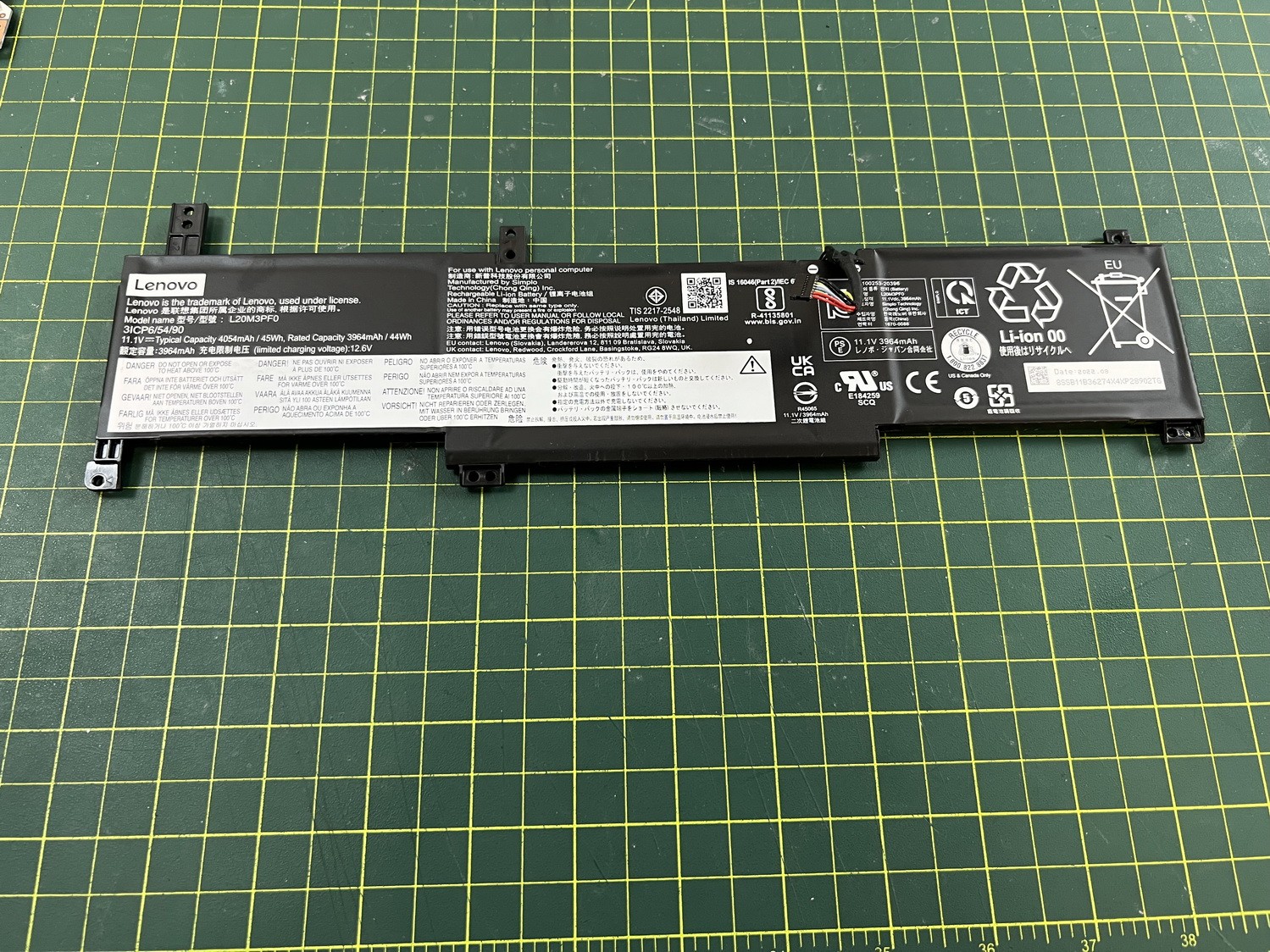 Genuine Lenovo IdeaPad 3 15IAU7 Battery 11.1V 45Wh 3964mAh L20M3PF0 80-90%