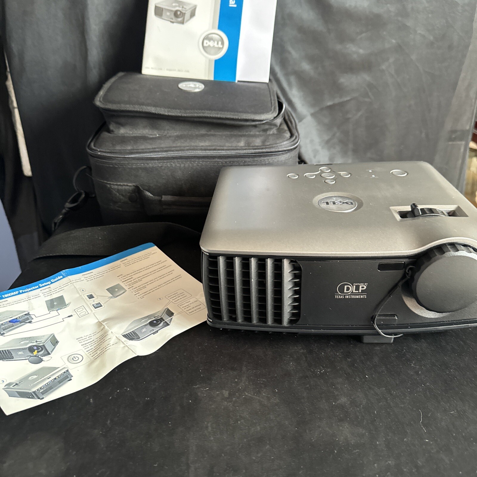 Dell 1800MP Front Projector Bundle