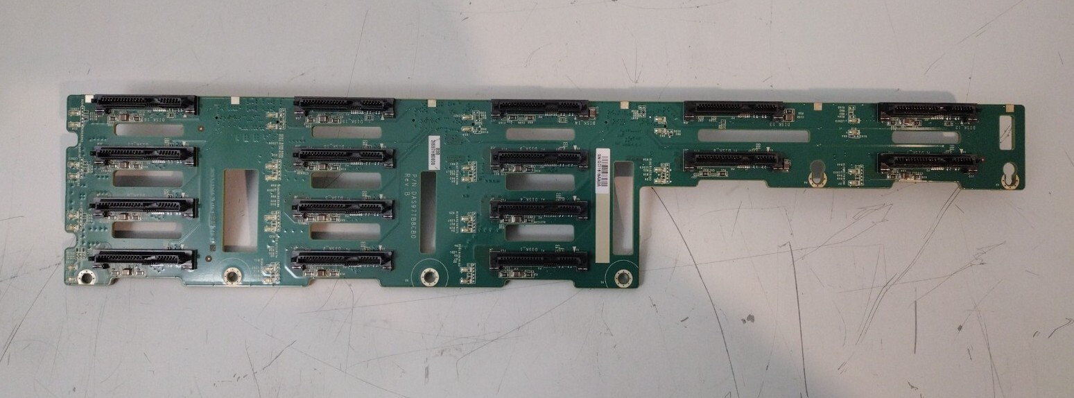 DAS97TB8CB0 Cisco UCS C200 C210 M1/M2 16-Bay Hard Drive Backplane Used