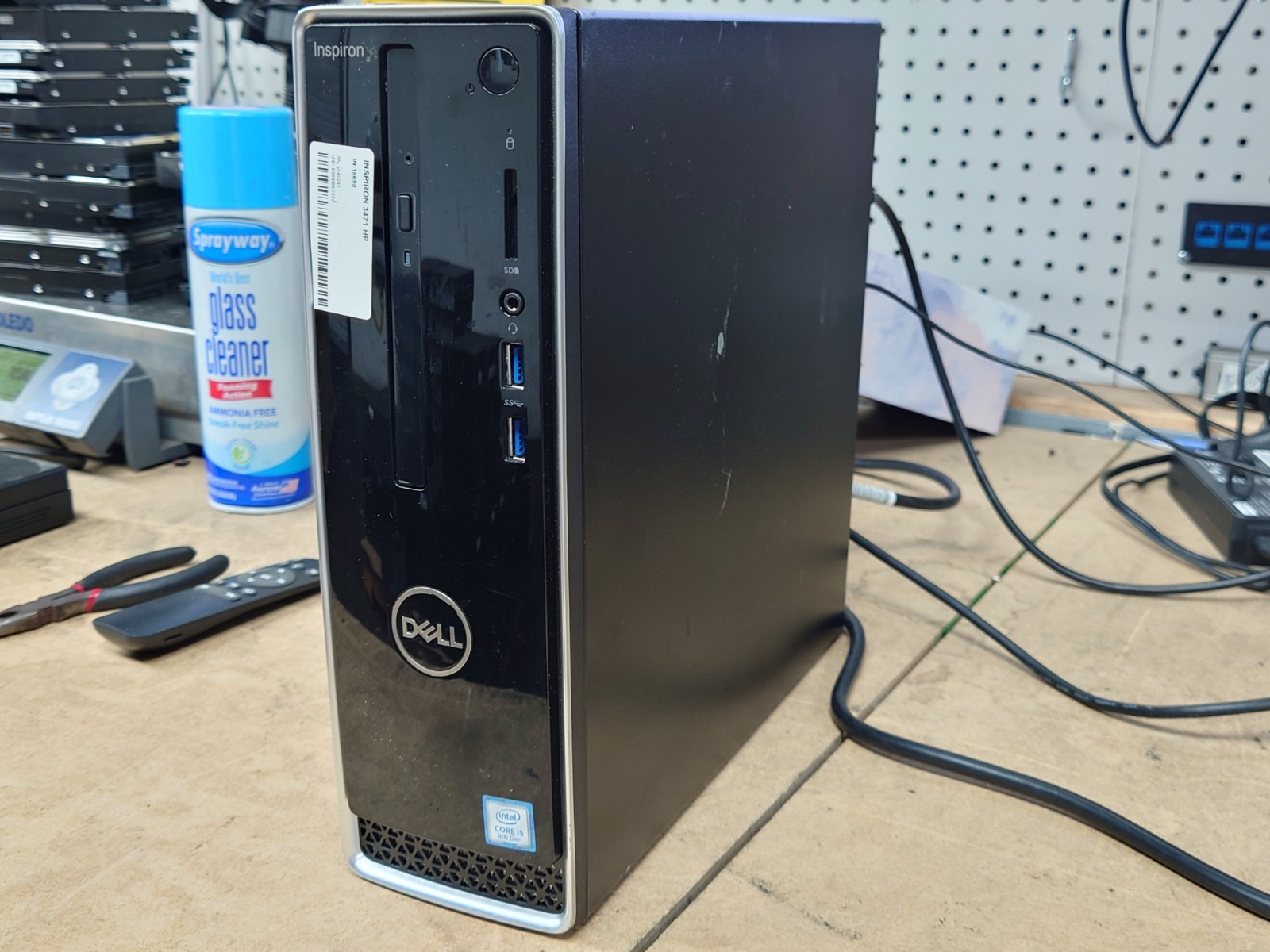 Dell Inspiron 3471 SFF i5-9400 8GB RAM No SSD