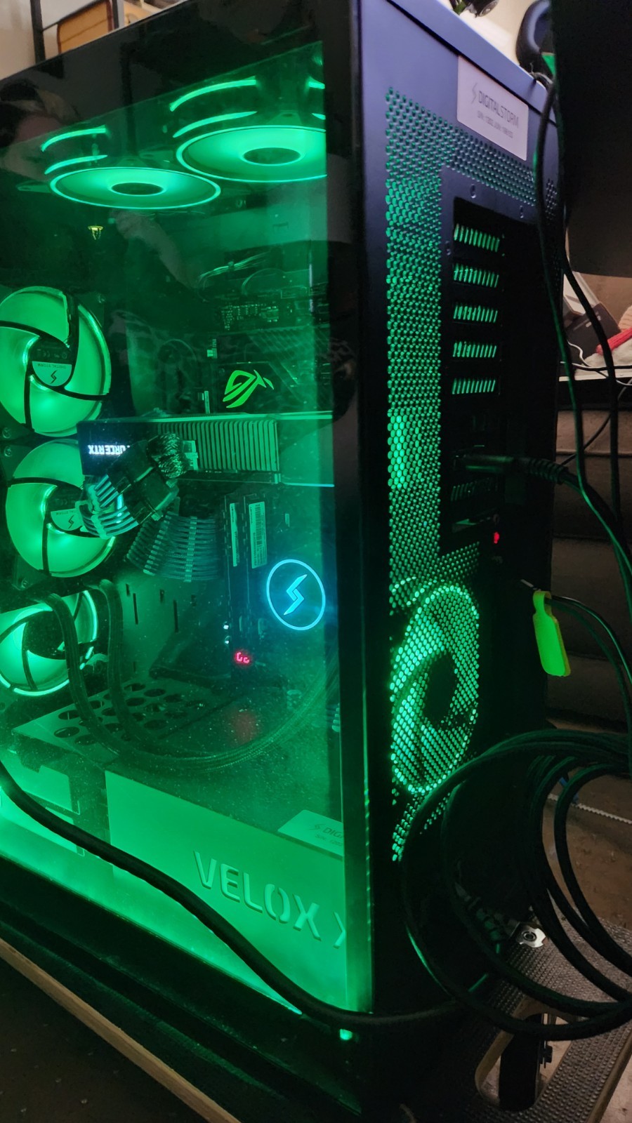 Digital Storm Velox PC, Intel I9 10900k, 32gb, 1TB SSD, 2TB HDD, RTX 3080