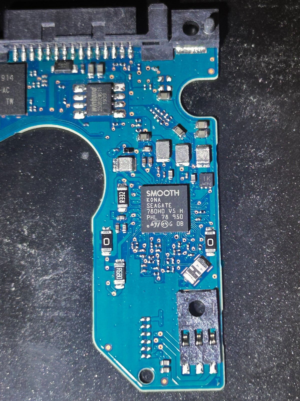 Seagate Hard Drive PCB Controller Board 100809471 Rev A – Donor Logic Board for