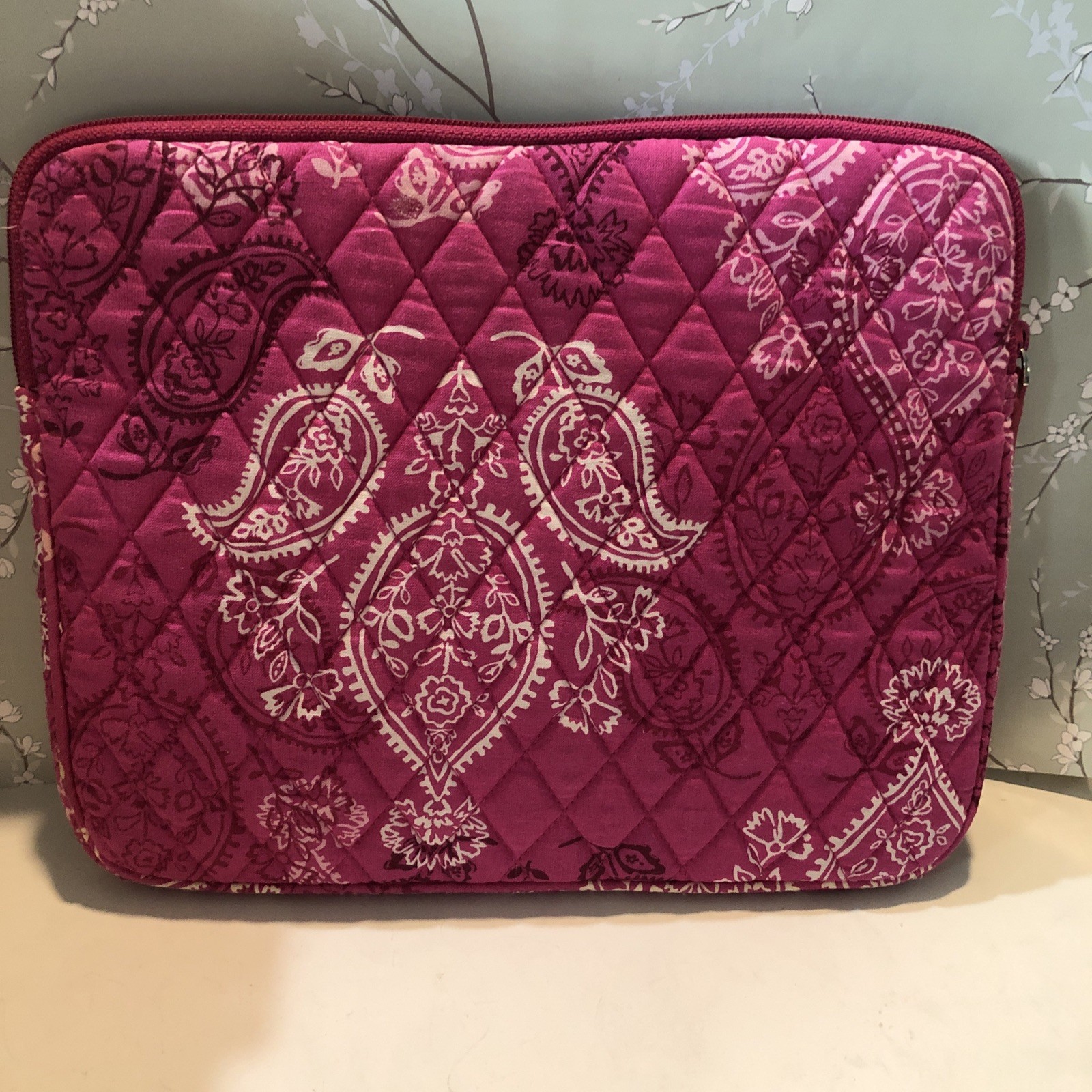 Vera Bradley Tablet Case, In Good Pre-Owned Condition 11x9 Pink &White