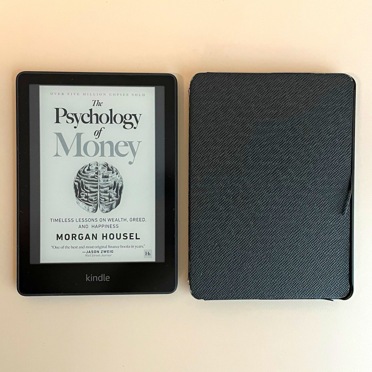Amazon Kindle Paperwhite 11th Gen 6.8in. Ads-free version. .