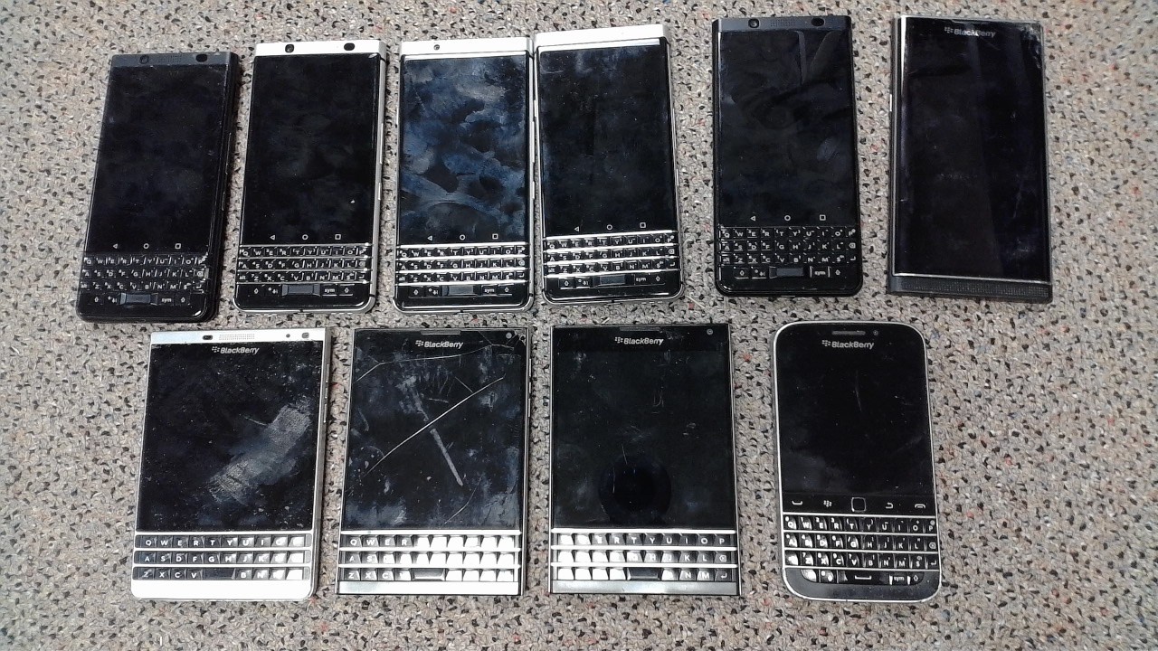 Lot of 10 Non-Working Blackberry KeyOne and Passport Smartphones w/Problems