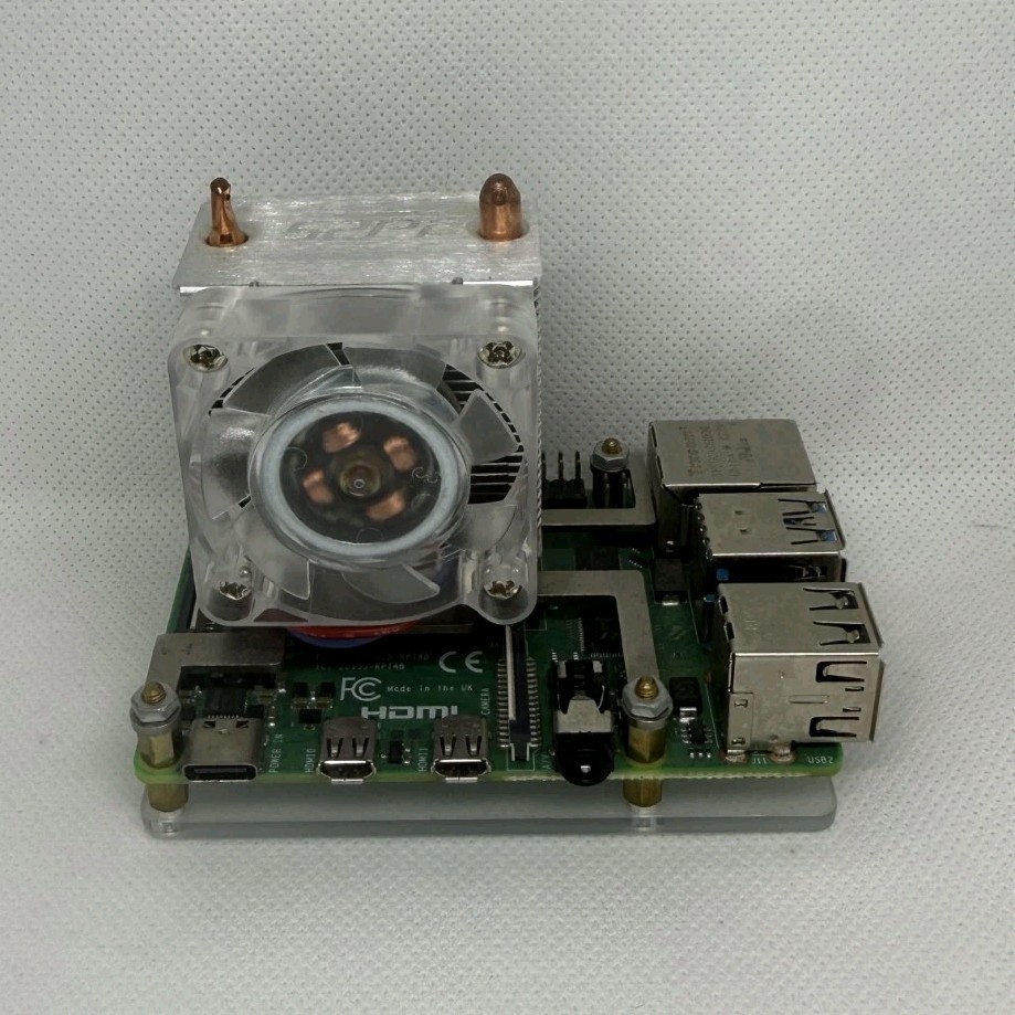 Raspberry Pi 4B With 52Pi Fan( no cable)