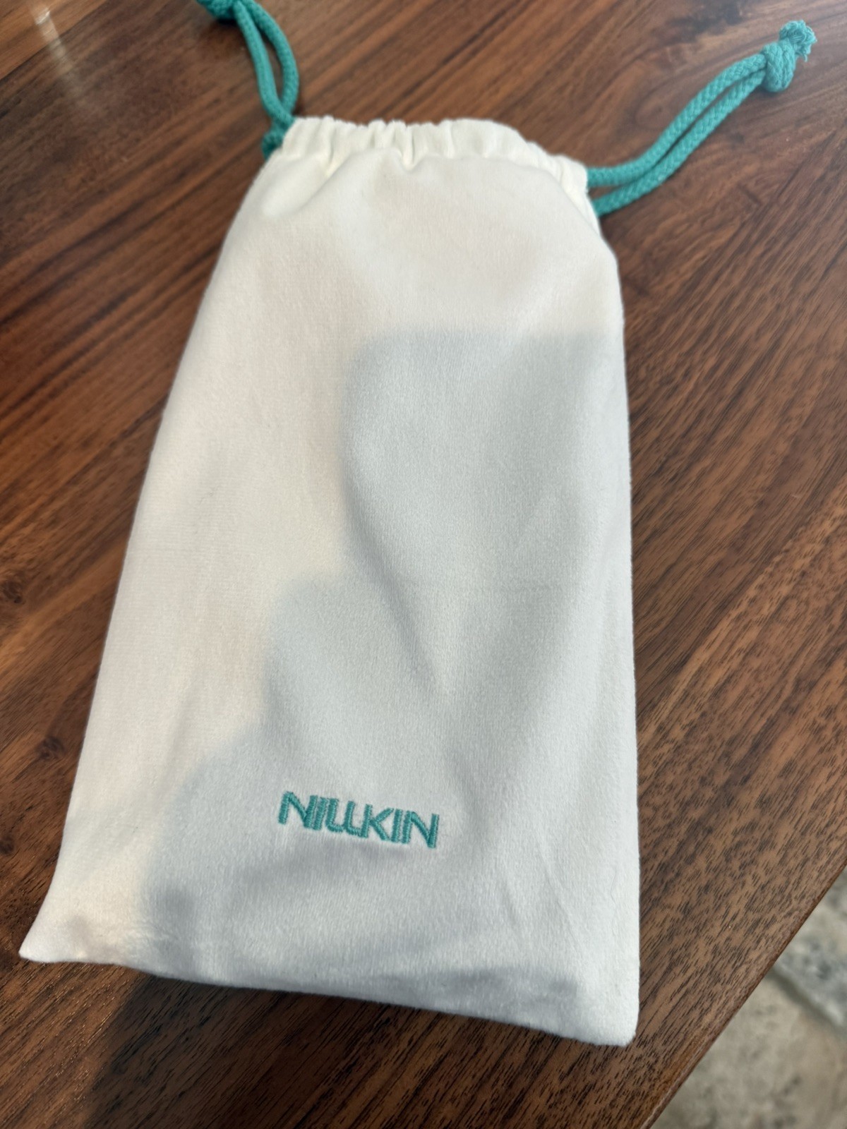 Nillkin Cube Pocket Keyboard - Slim Foldable Keyboard