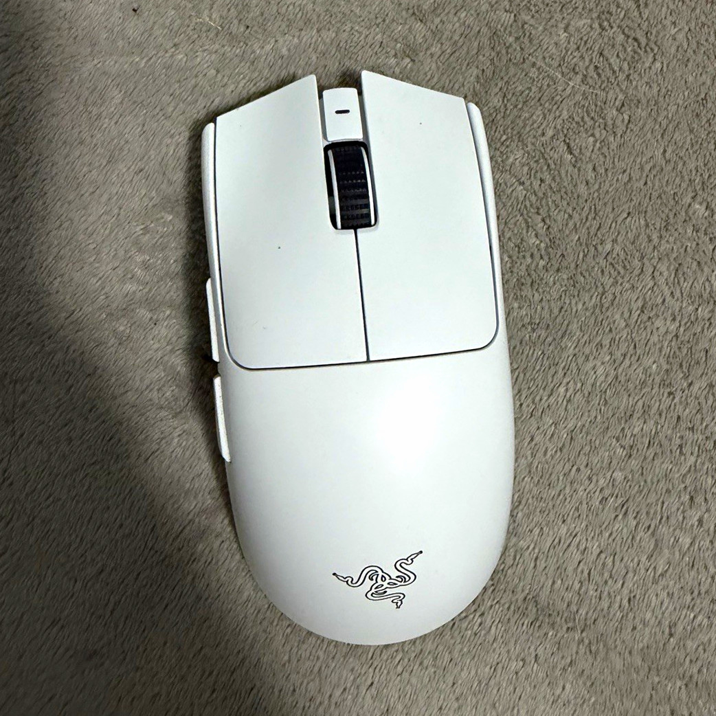 Razer Viper V3 Pro Wireless Optical Gaming Mouse 35000 DPI 6-Button White