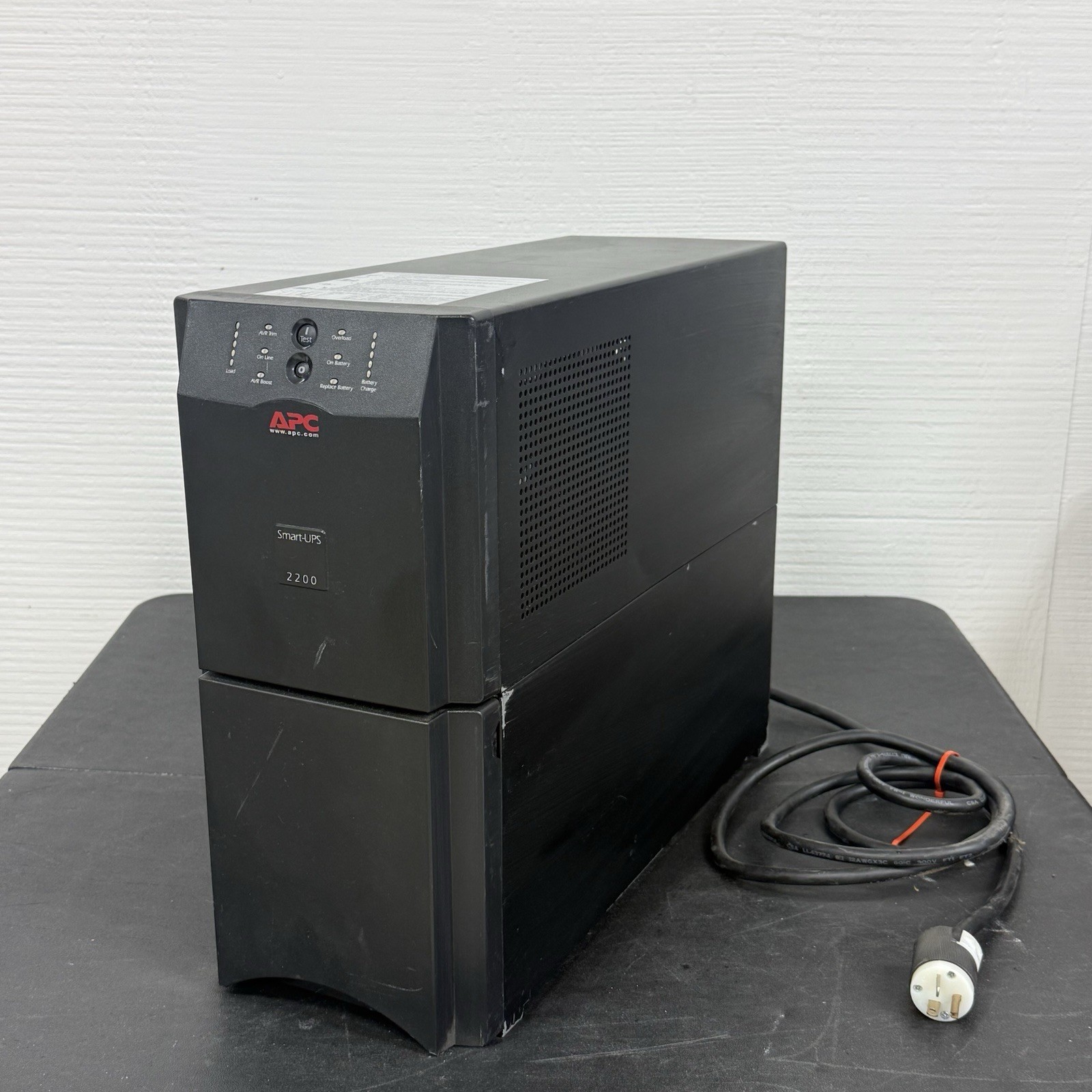 APC SUA SmartUPS SUA2200 2200va 120v  w/Warranty