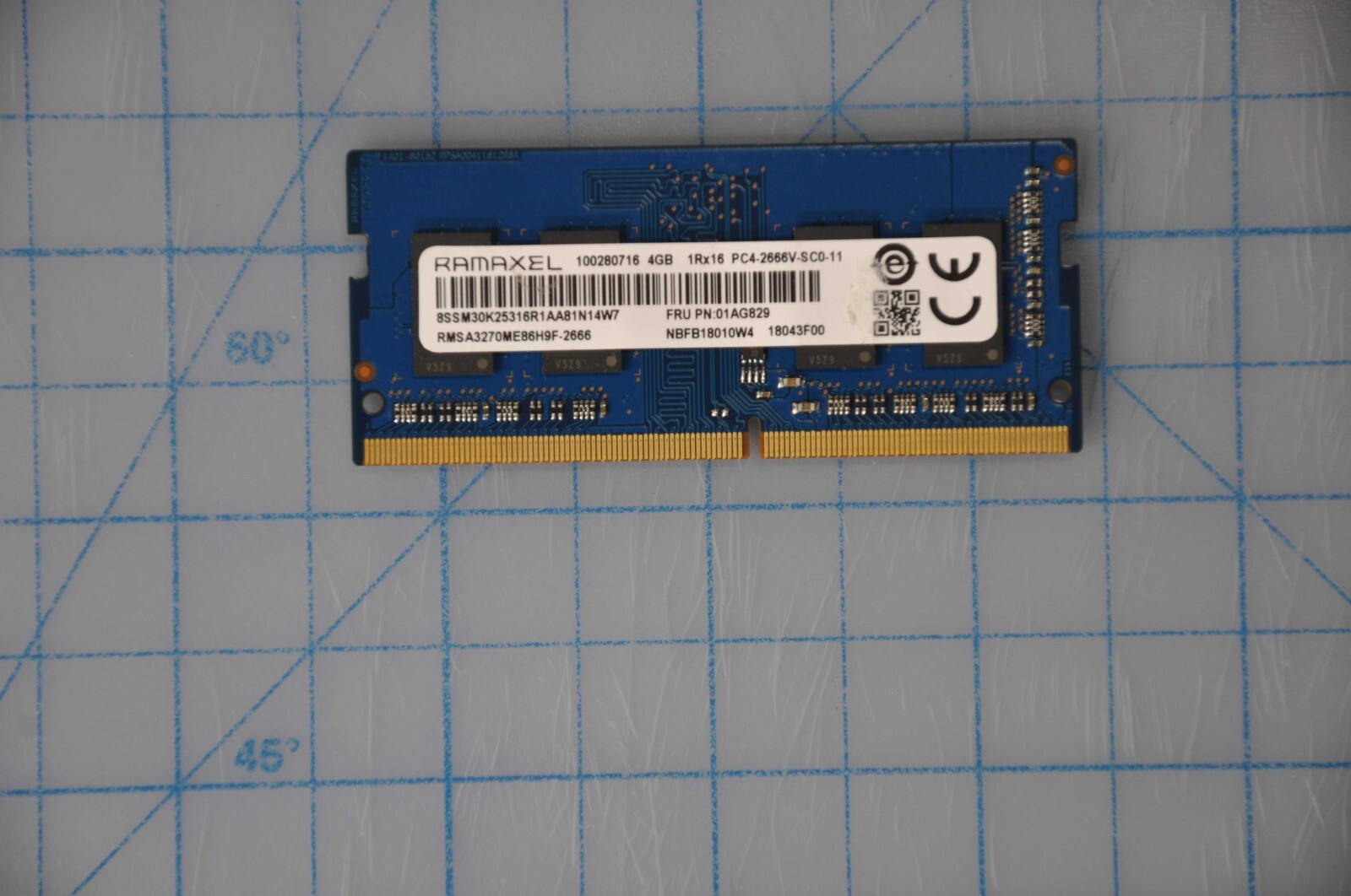 New LENOVO 4GB DDR4 2666 SODIMM Memory 01AG829