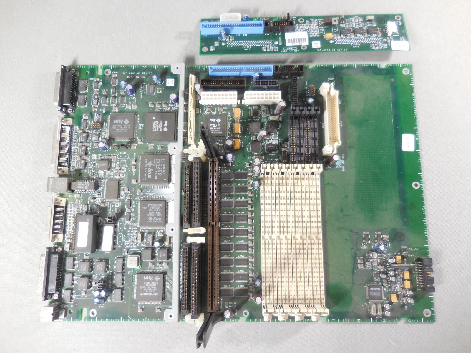 Sun Microsystems  Motherboard Ultrima & SCSI board Adapter 15 1/2" x 11" Large