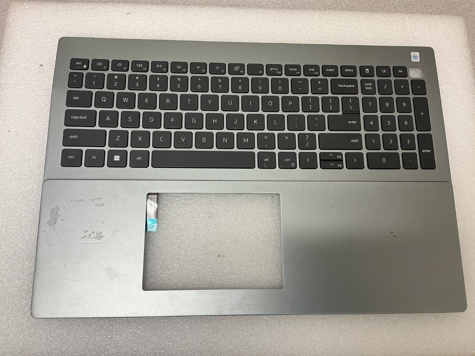 WD68D FOR DELL Vostro 5620 5625 Grey C Shell Palmrest Pr4