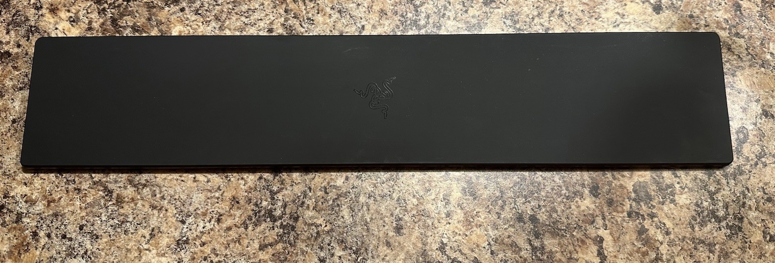 Razer Ergonomic Wrist Rest for Full-Size Keyboards (E)