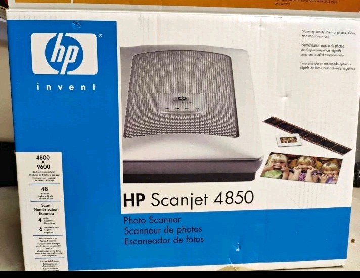 NEW HP Scanjet 4850 Flatbed Photo Scanner | 4800x9600 DPI | Film & Slide