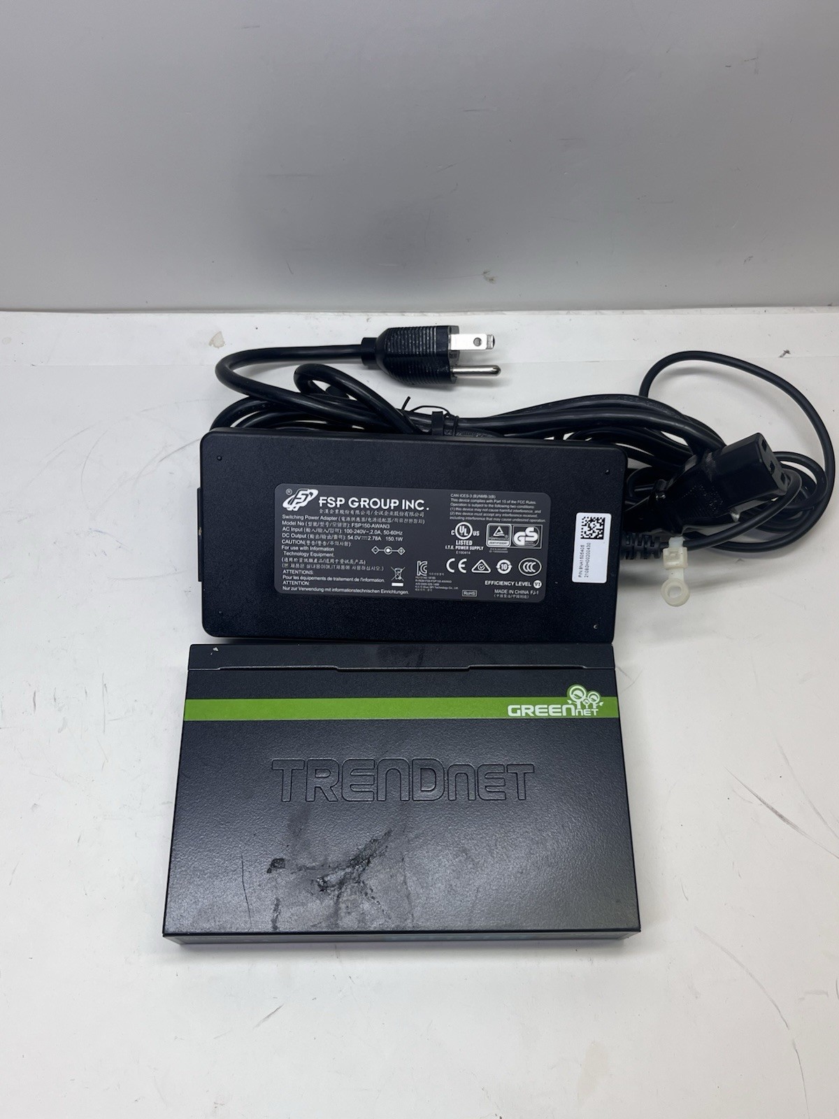 TRENDnet TPE-TG80g/A H/W:V3 4R - 8 Ports Gigabit PoE Unmanaged Switch 64W Metal