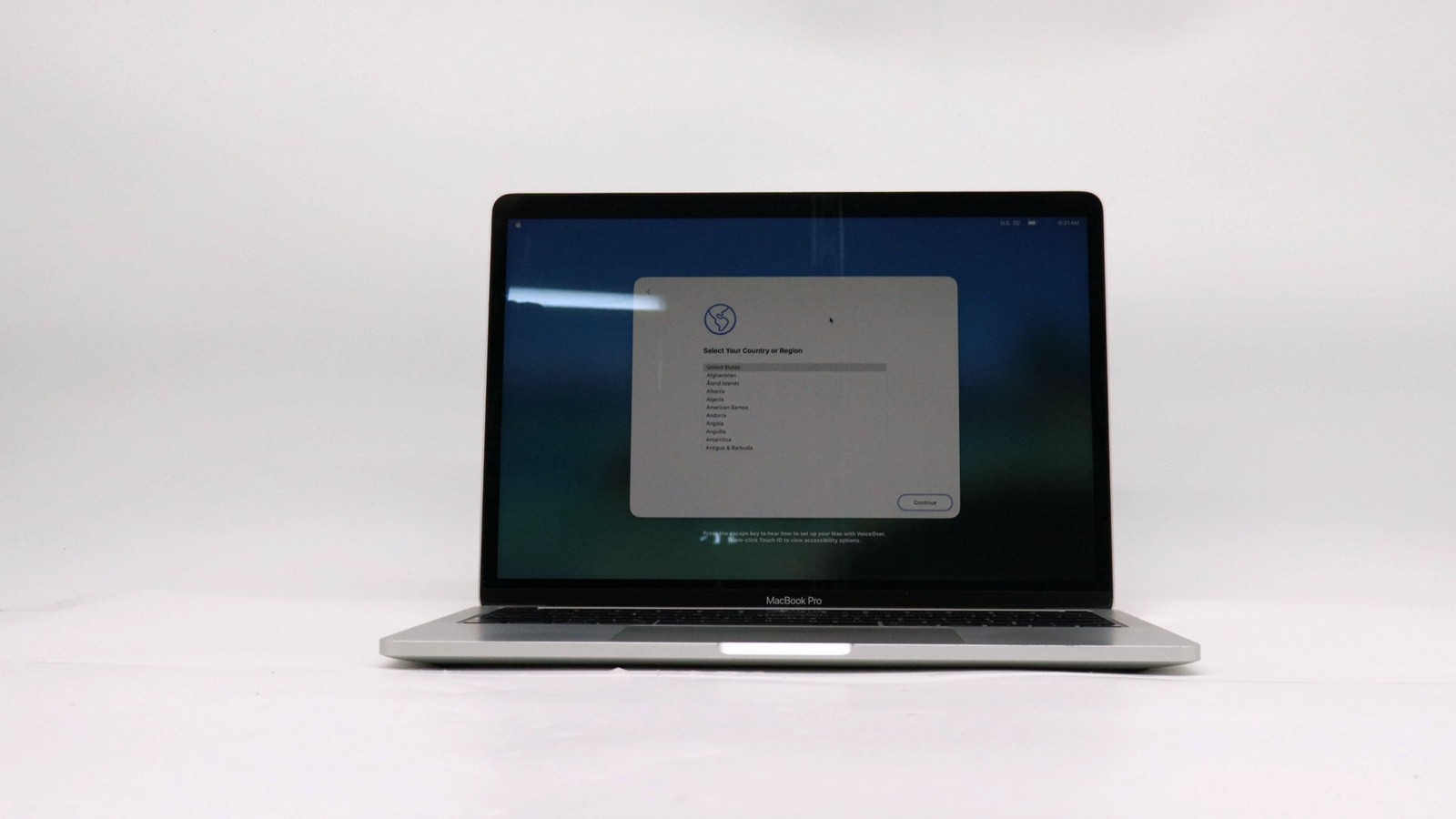 Apple Macbook Pro 13" i7-1068ng7 16GB 1TB - Good