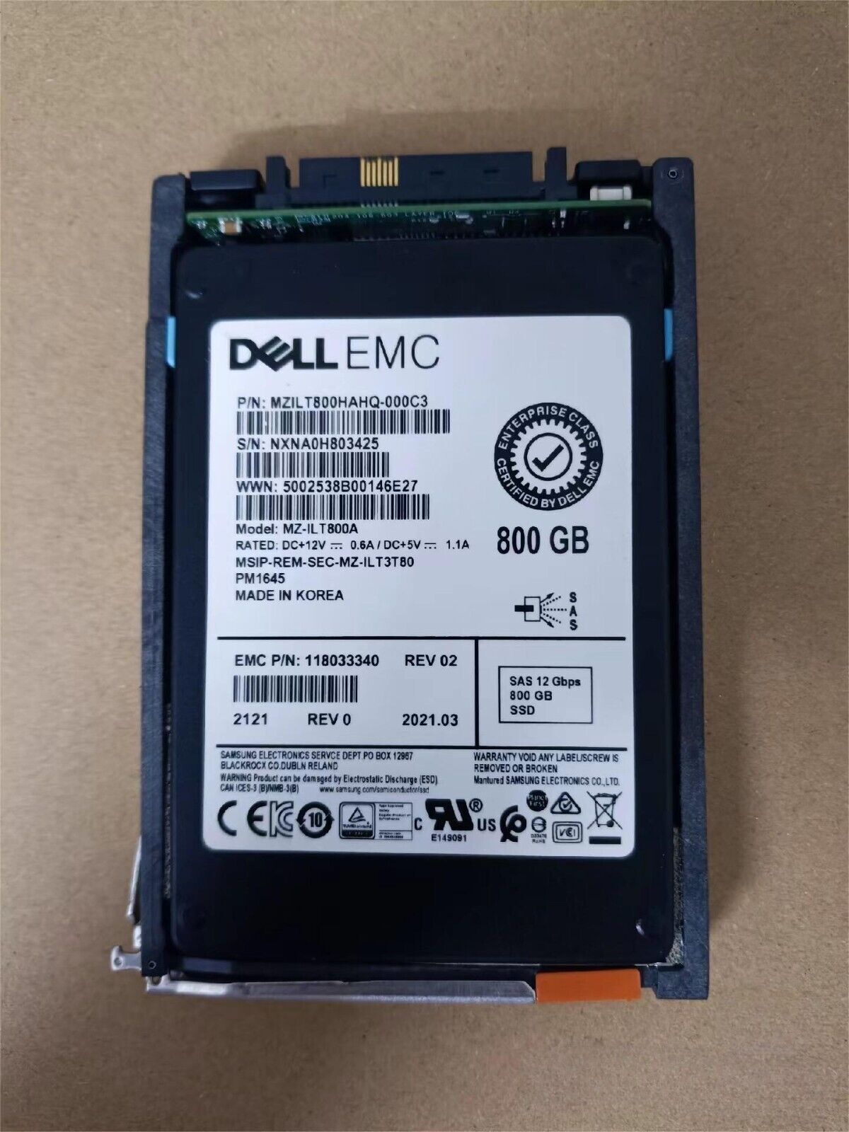 EMC 005052157 005052156 800G SSD Unity 300 300F 450F Flash3 Hard Disk