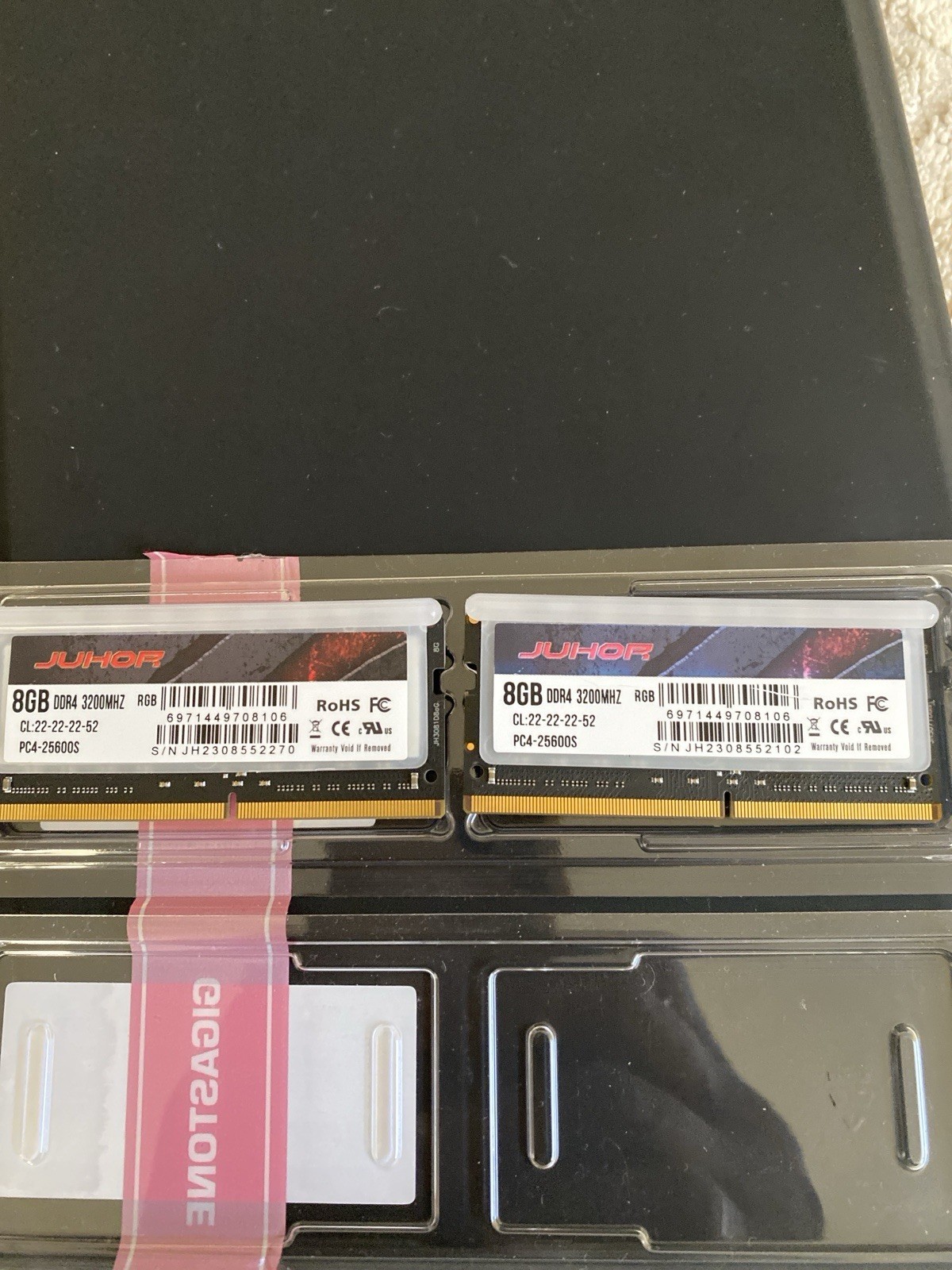 JUHOR RGB 16GB (2x8GB) DDR4 3200 PC4-25600S 288-Pin DIMM RAM