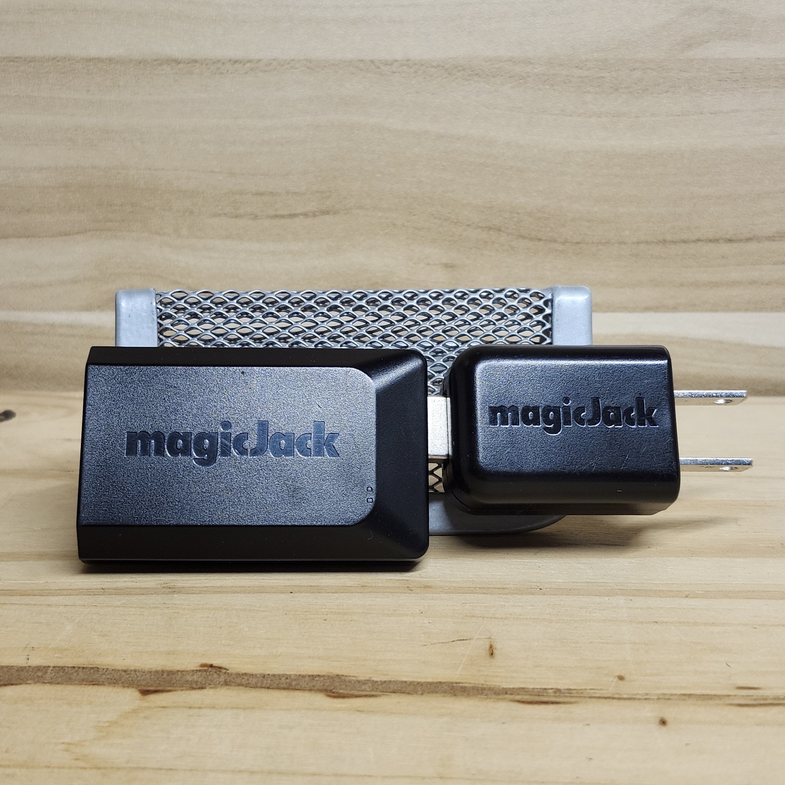 magicJack Plus K1103 VoIP Internet Home Phone Adapter w/ Power Adapter Untested