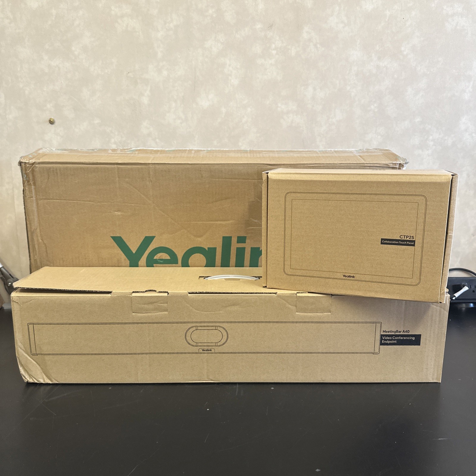Yealink A40-031 All-in-One Video Conference Bar with CTP25 Touch Console 1206676