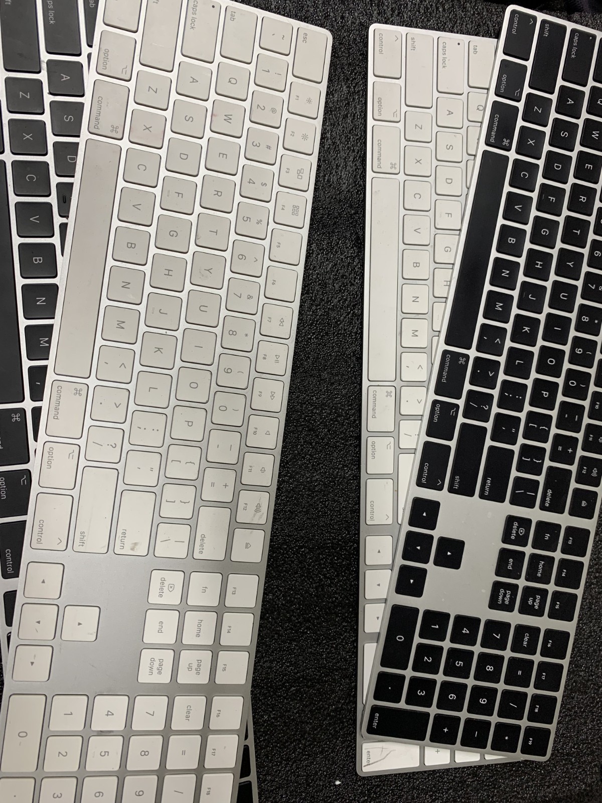 Lot 4  Apple Magic Keyboard A1843-NOT  TESTED