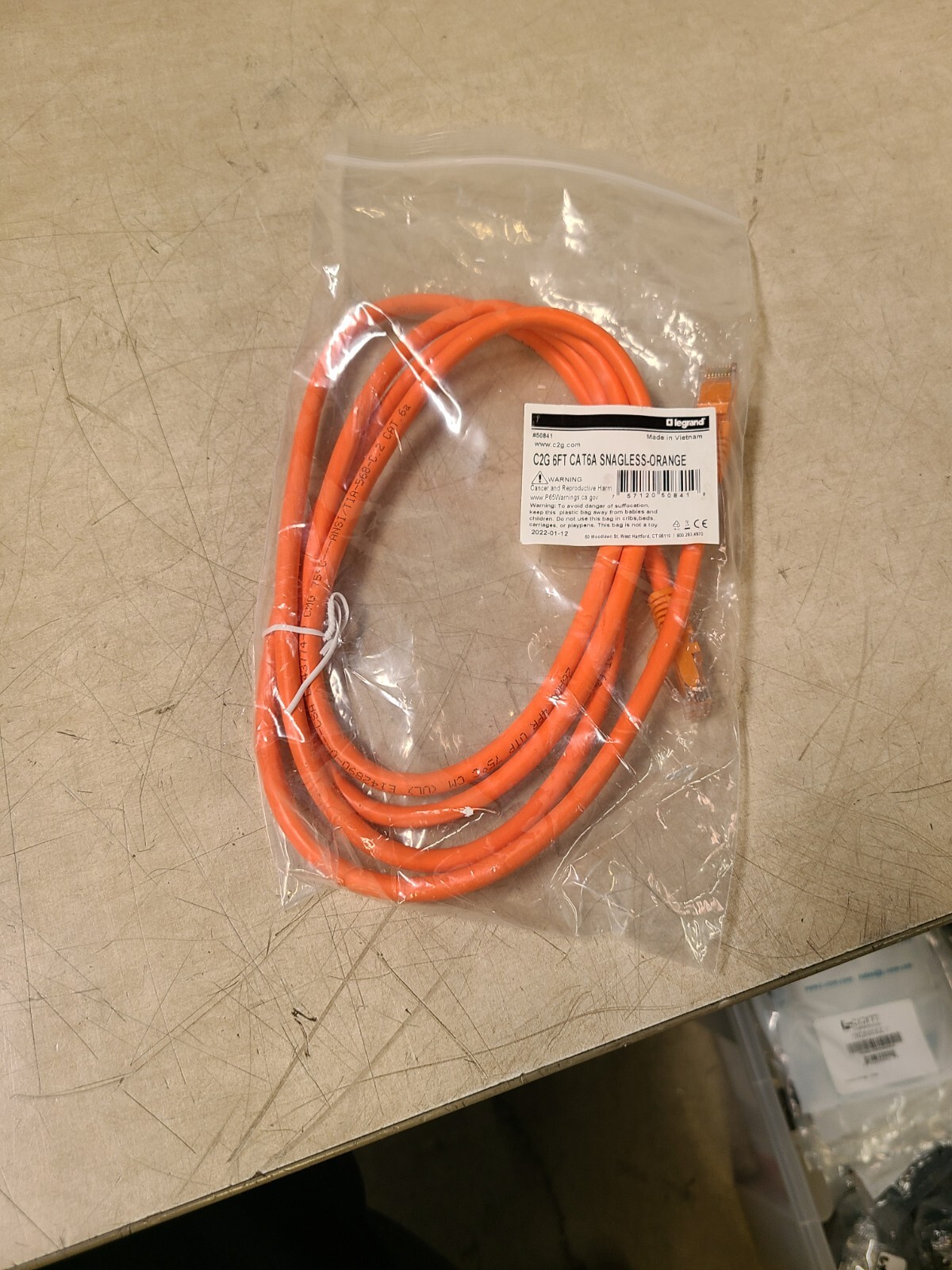 Legrand 50841 C2G 6FT CAT6A SNAGLESS ORANGE